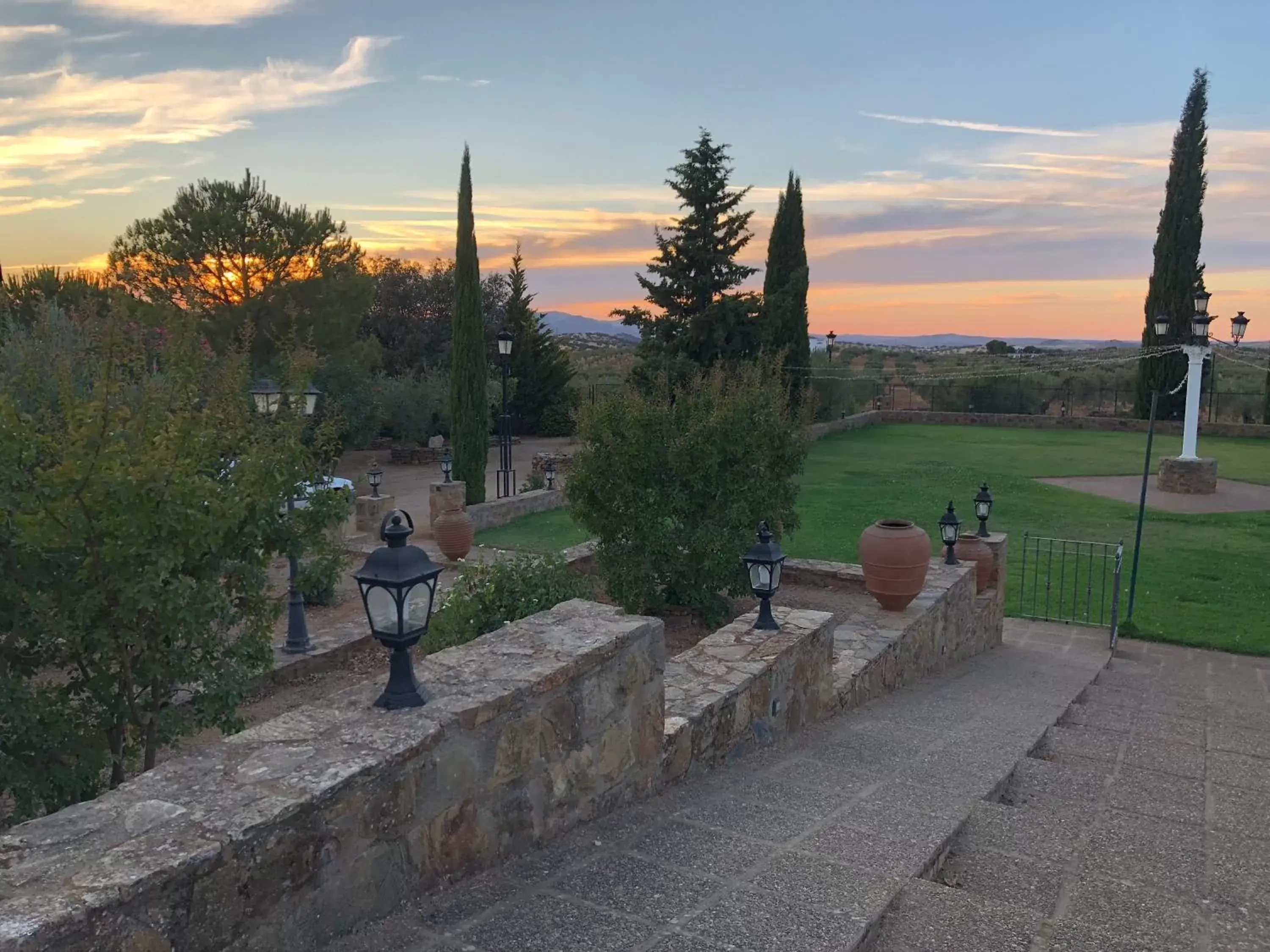 Garden view in Apartamentos Atalayas Extremadura