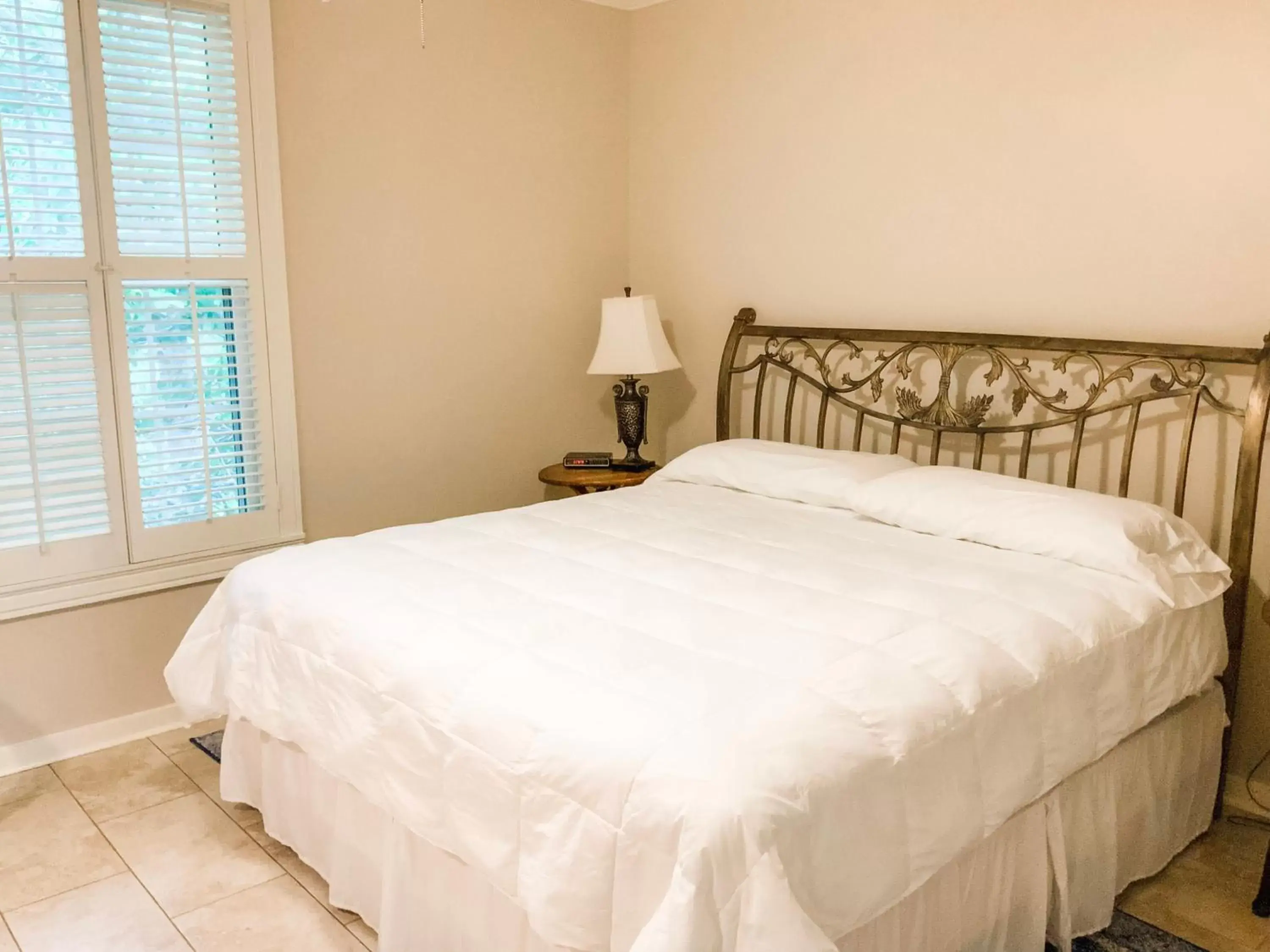 Bedroom, Bed in The Lodge at The Bluffs