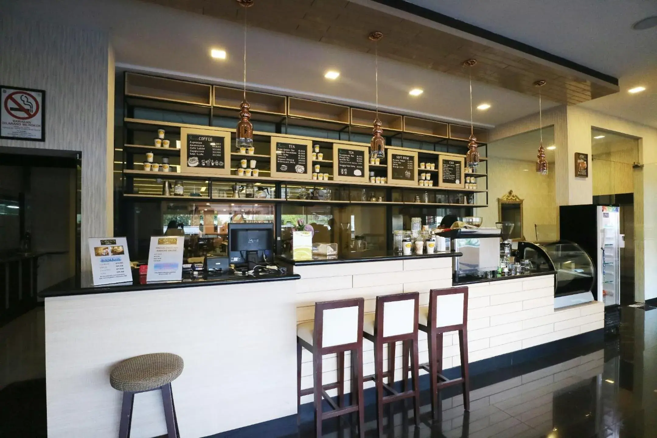 Property building in Coins Hotel Jakarta Property building in Coins Hotel Jakarta