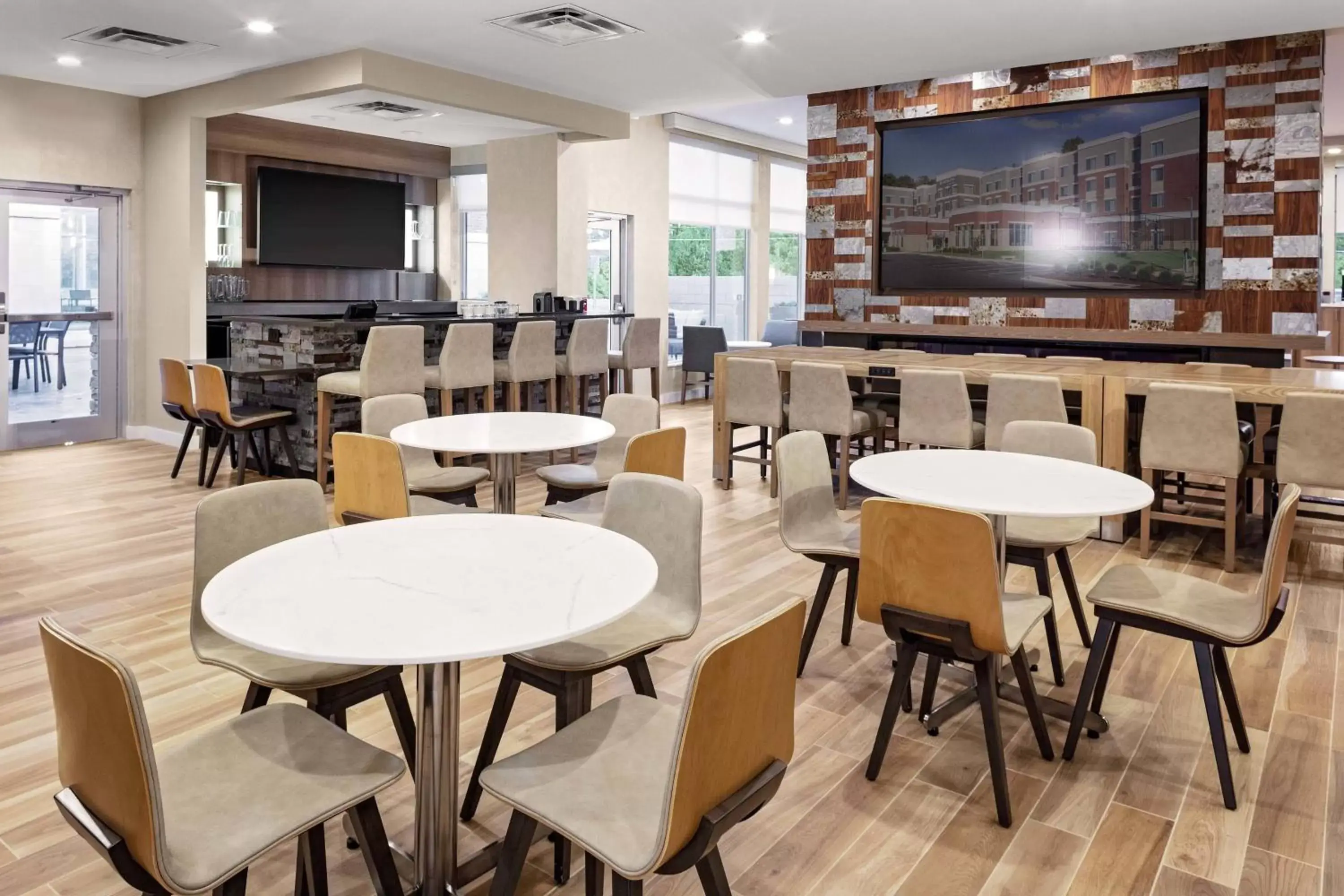 Restaurant/Places to Eat in Residence Inn by Marriott Tuscaloosa