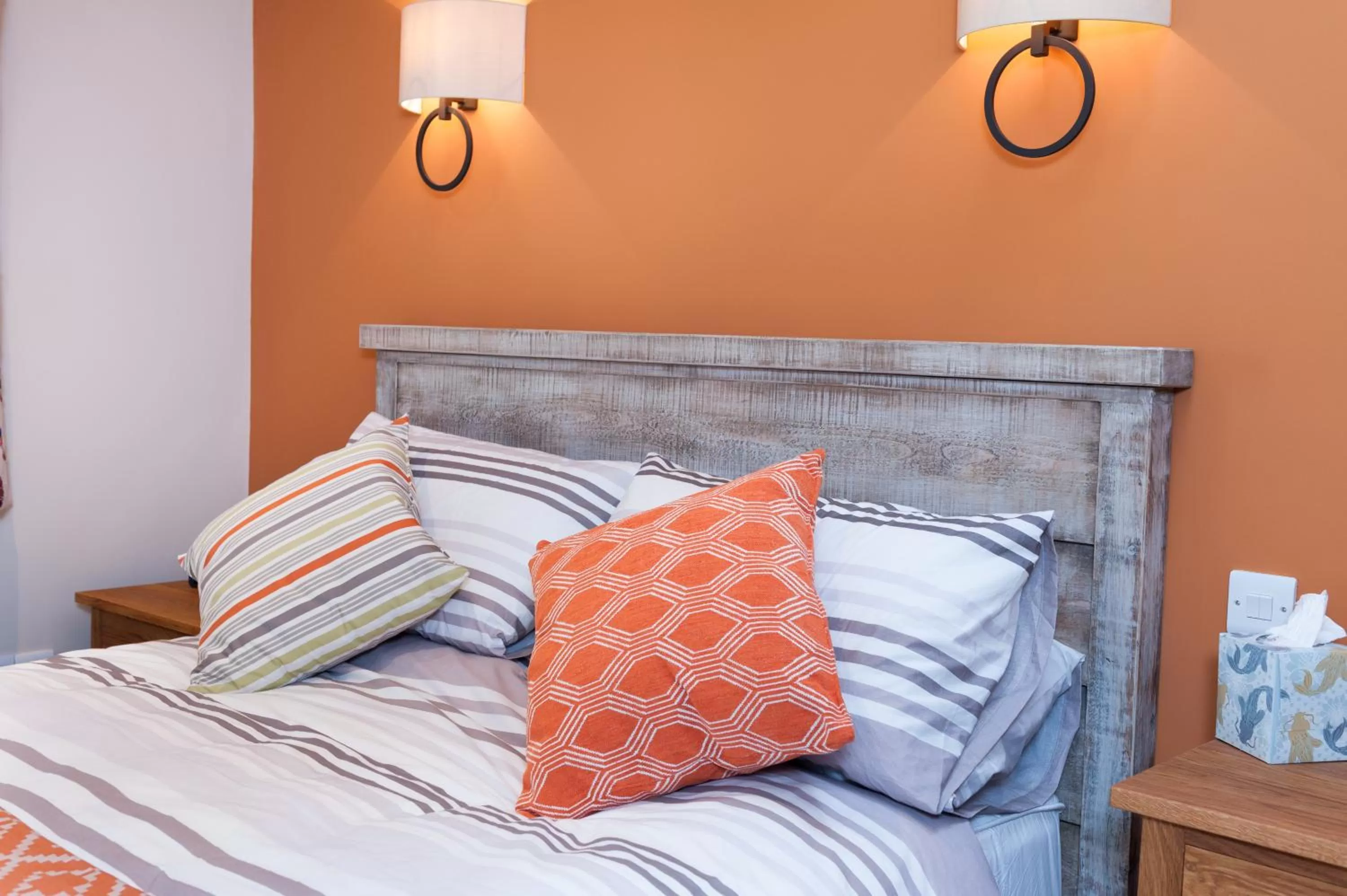 Bed in The Pelican Inn