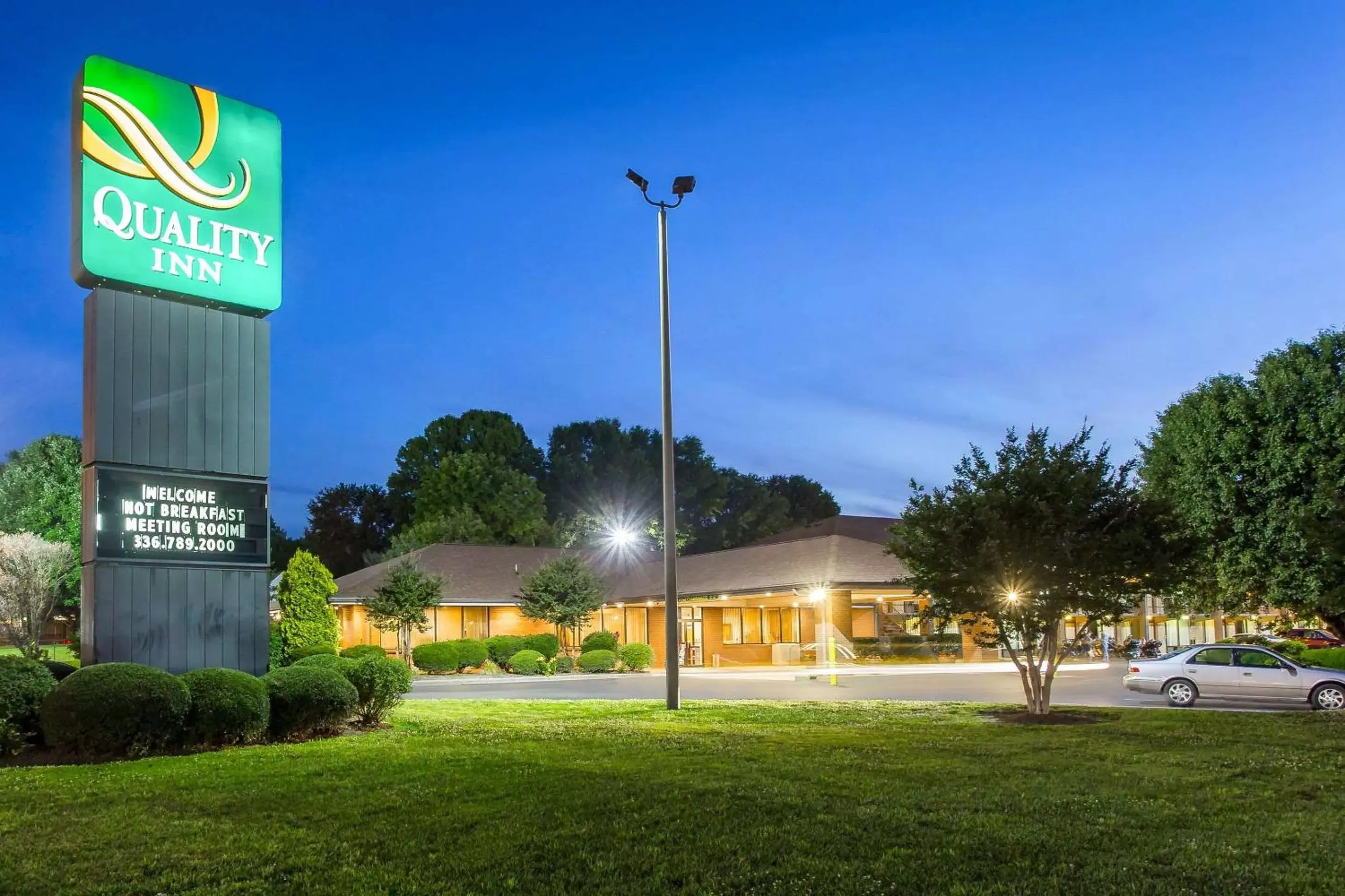 Property Building in Quality Inn Mount Airy Mayberry