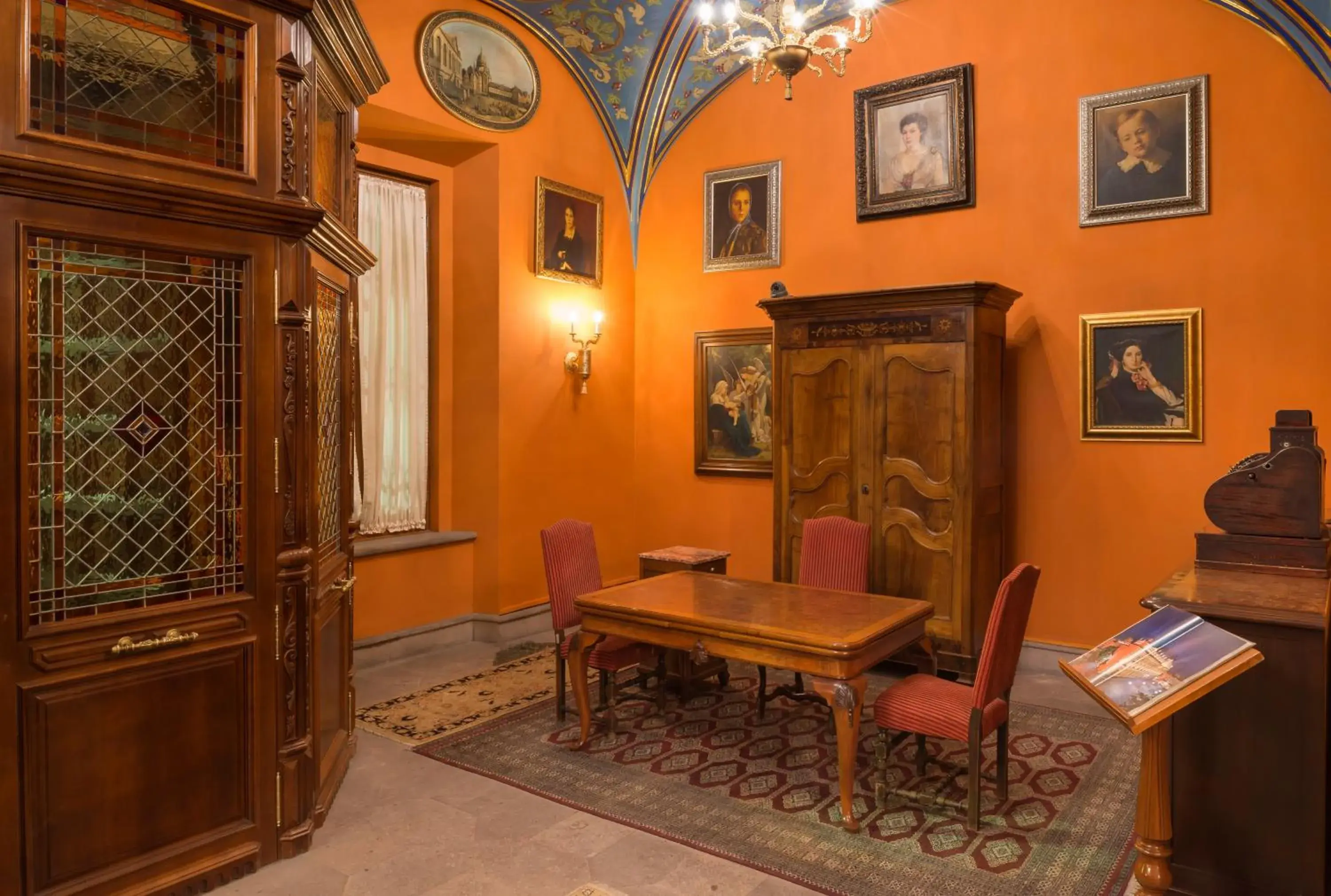 Decorative detail, Seating Area in Hotel Museo Palacio de San Agustin