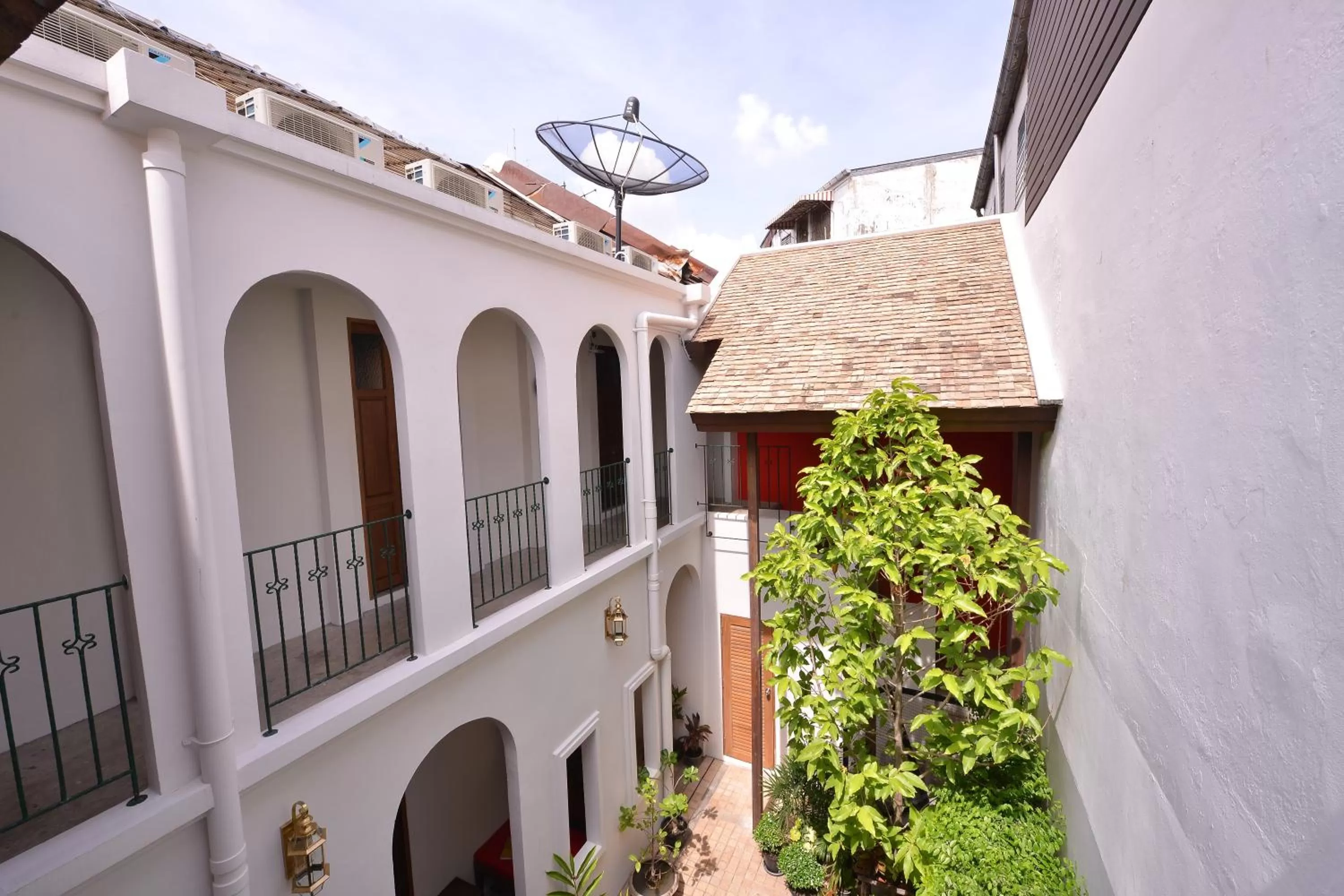 Garden in Neighbor Phuthon