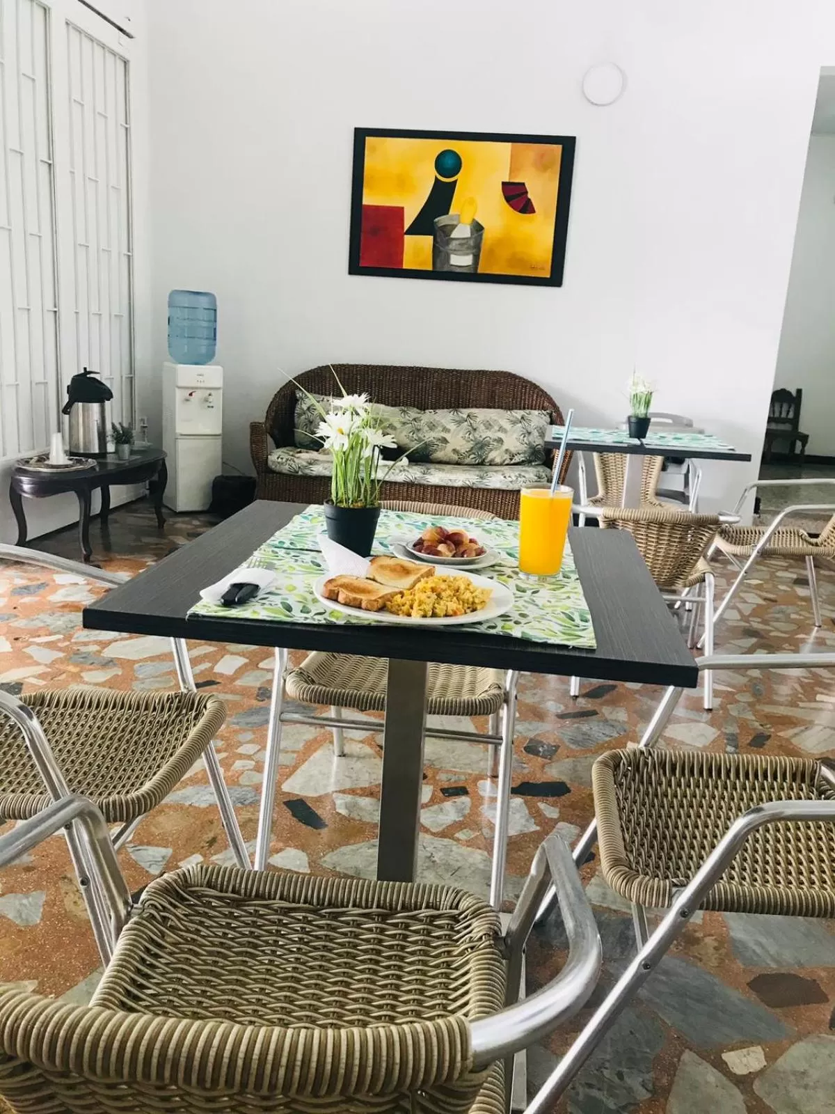 Food and drinks, Dining Area in HOTEL MACEO MELGAR