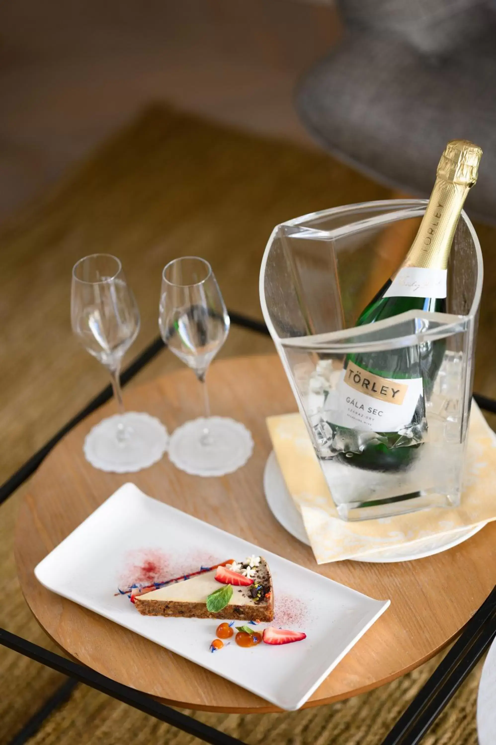 Food and drinks in Maison Bistro & Hotel Food and drinks in Maison Bistro & Hotel