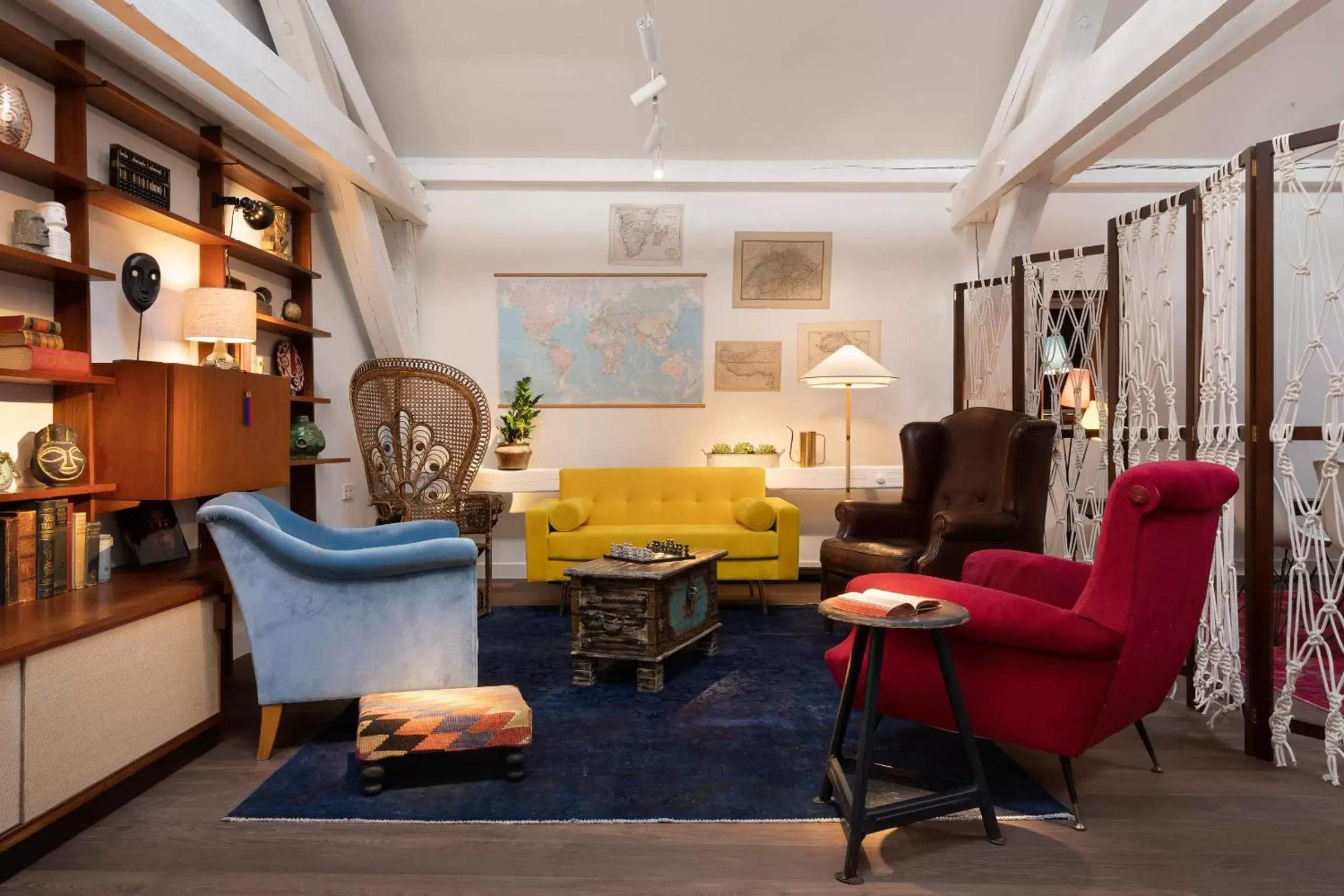 Library, Seating Area in Ruby Claire Hotel Geneva