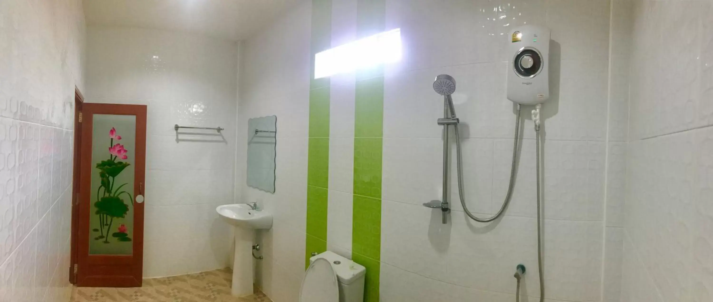 Bathroom in Huan Soontaree