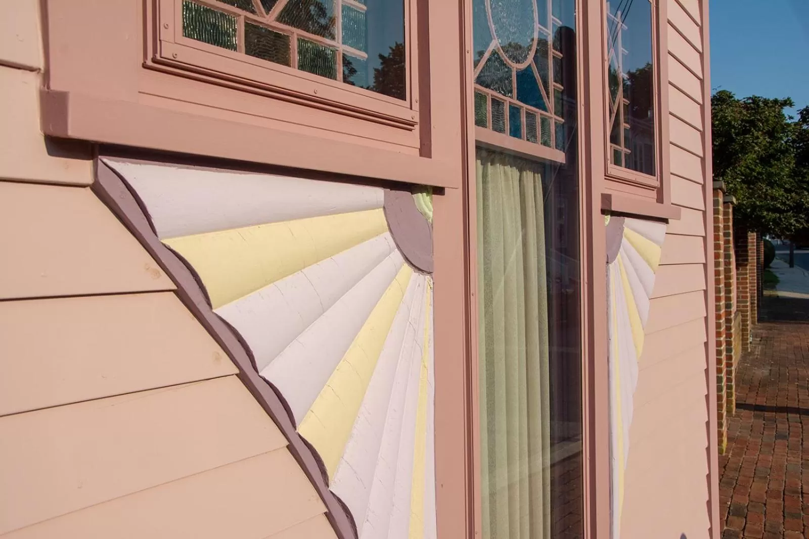 Facade/entrance, Bed in The Towers Bed & Breakfast