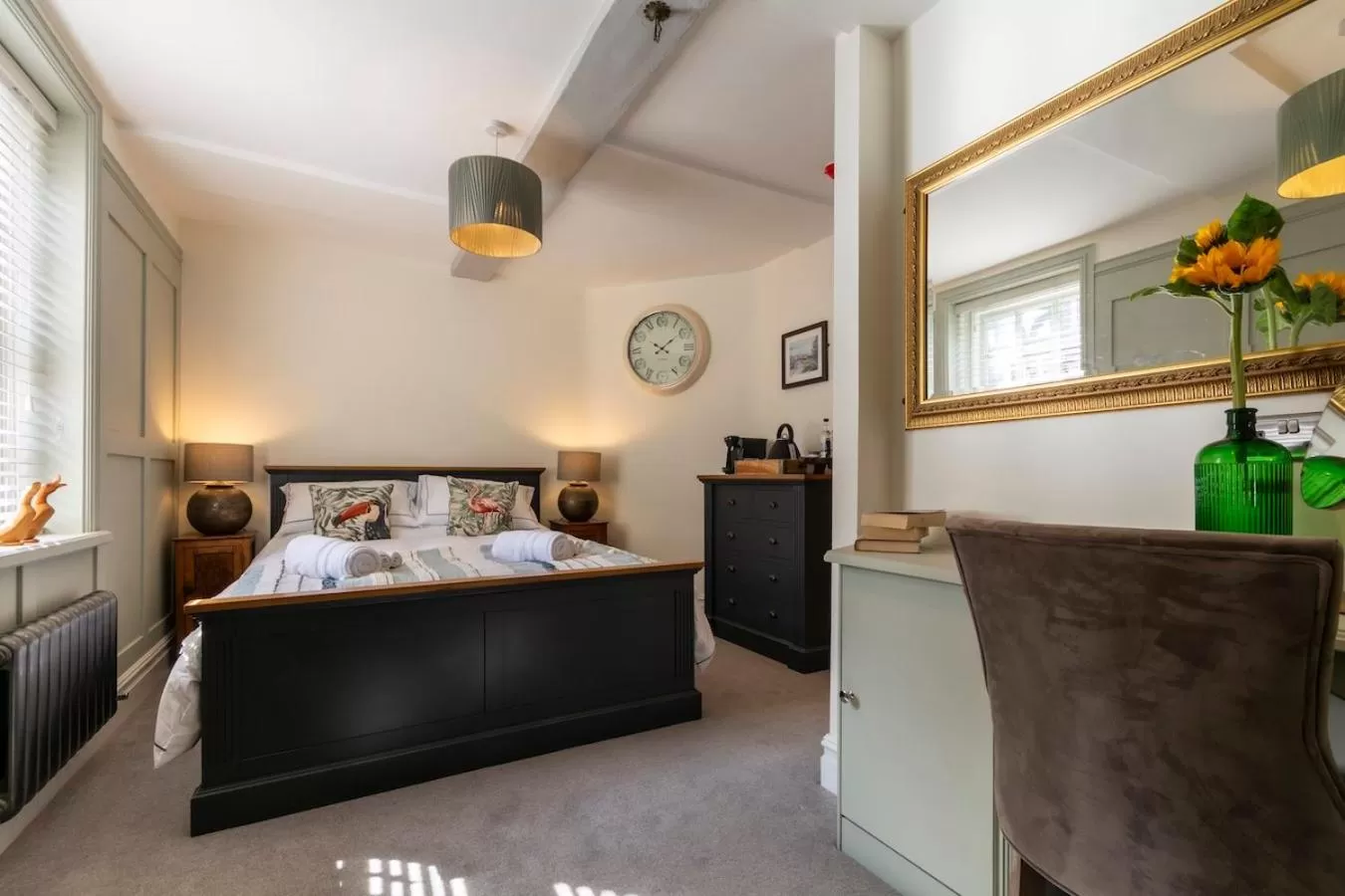 Decorative detail, Bed in The Clockhouse Bewdley