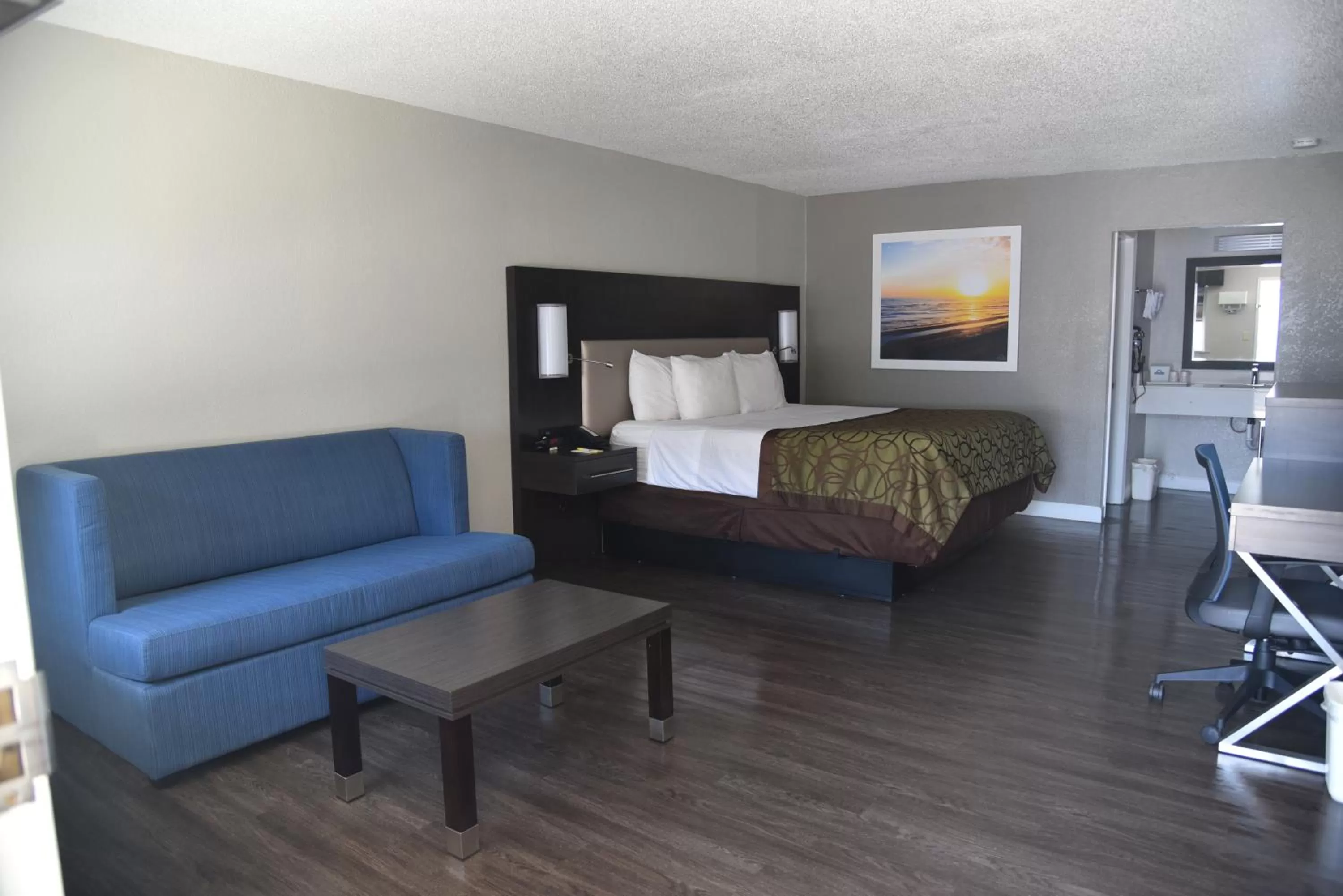 Bed in Days Inn by Wyndham Goose Creek
