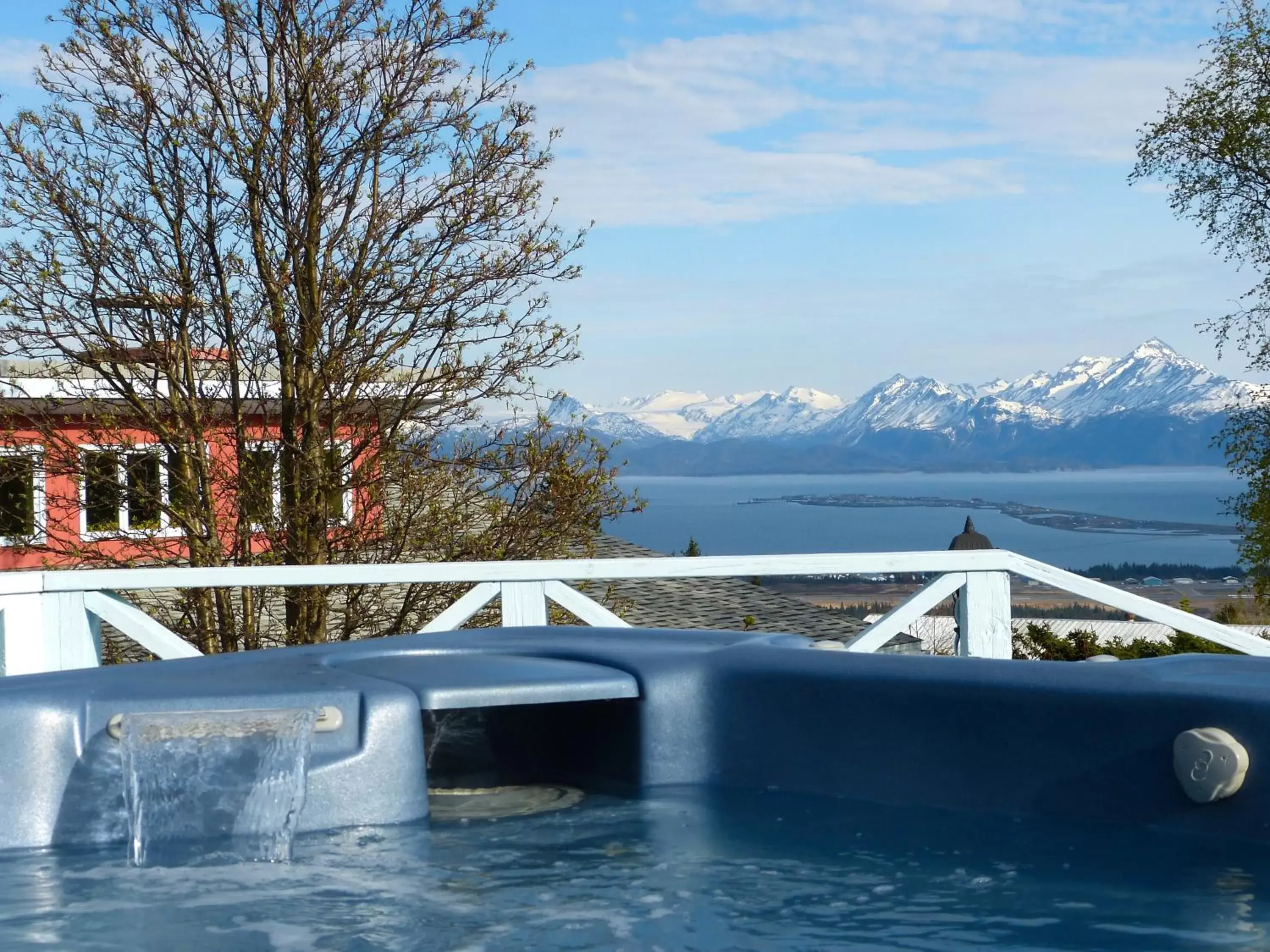 Hot Tub, Swimming Pool in Halcyon Heights B&B/Inn