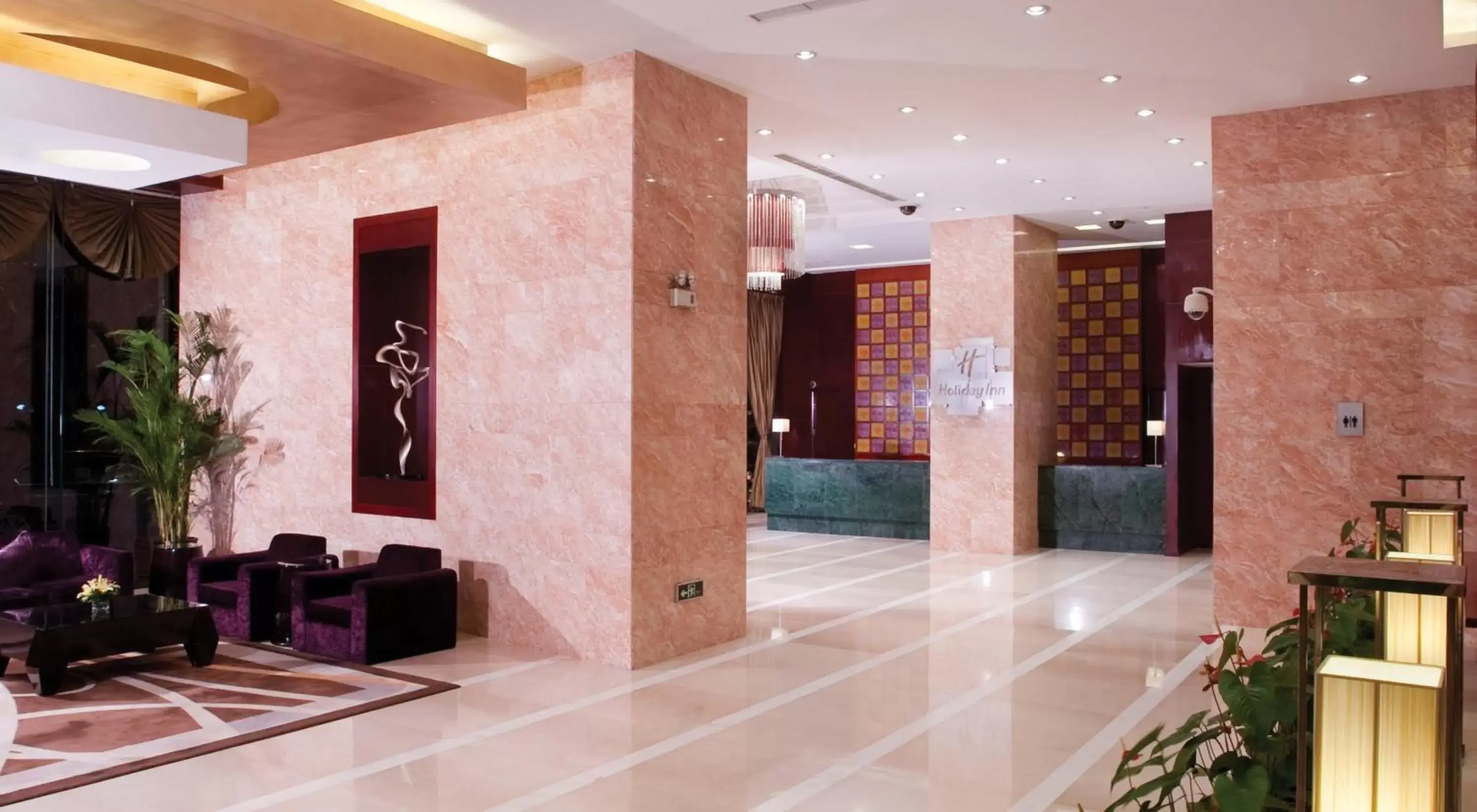 Property building, Lobby/Reception in Holiday Inn Shanghai Pudong Nanpu, an IHG Hotel