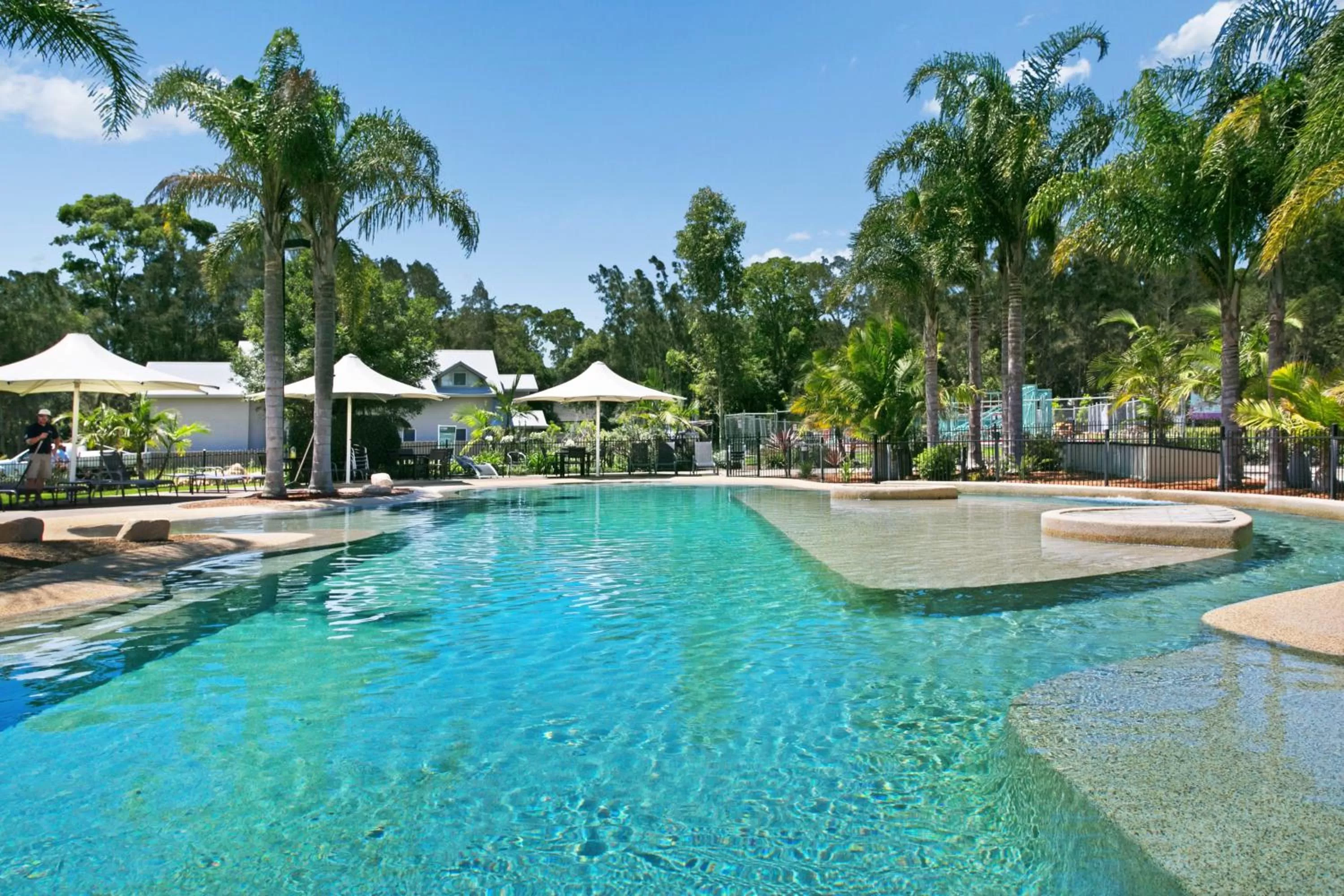 Garden view in Stay At Raffertys Resort