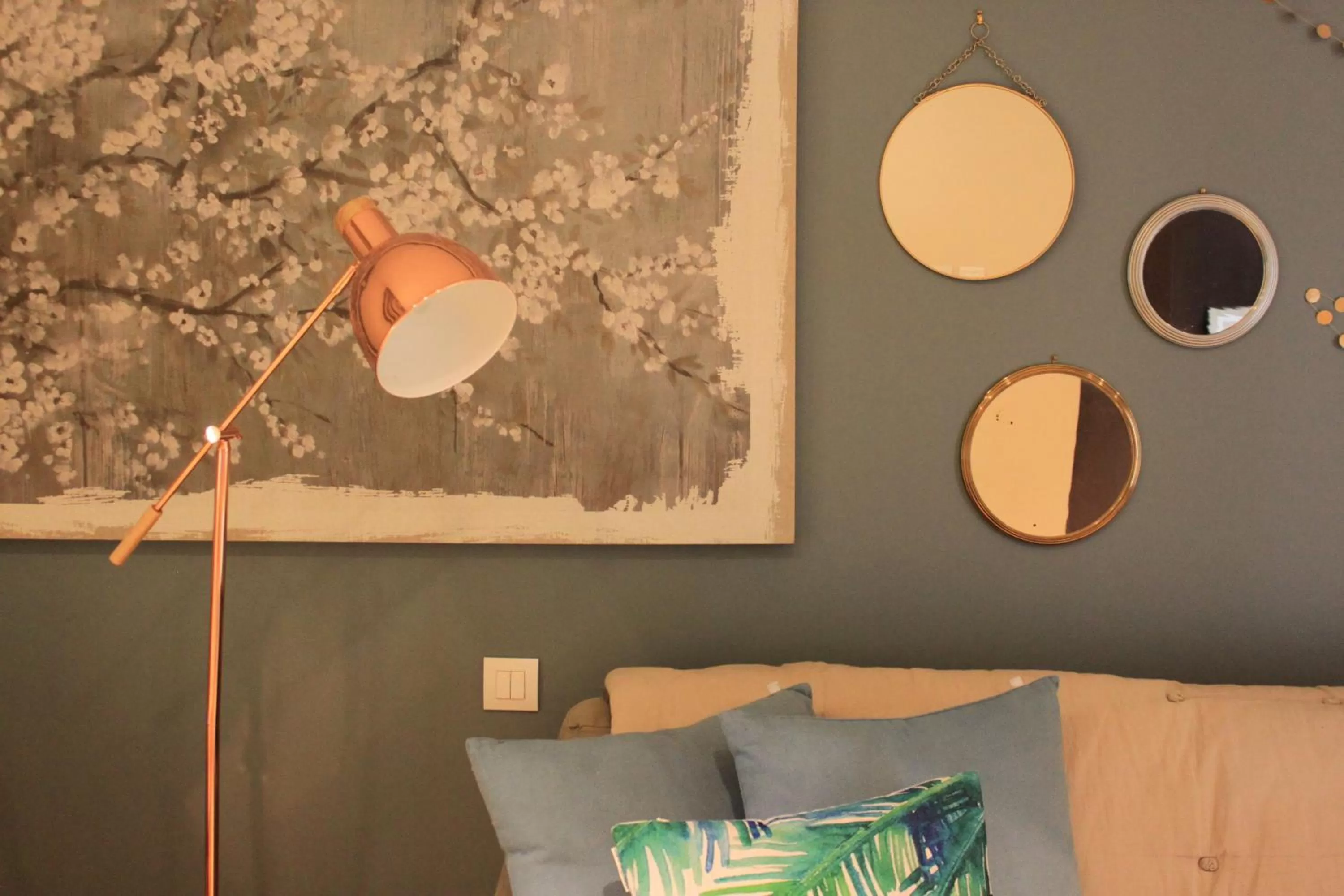 Living room in Domaine de Bellevue, The Originals Relais