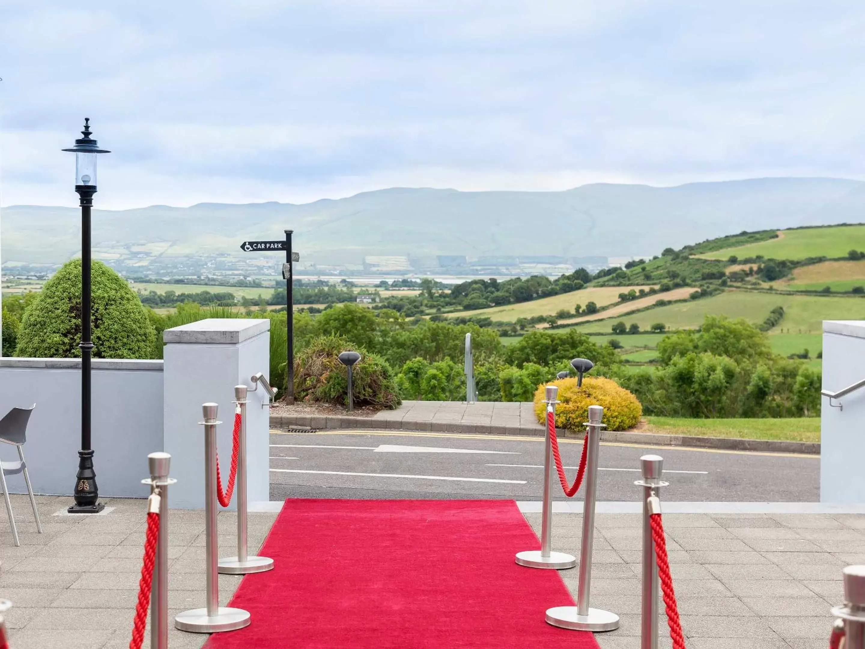 Mountain view in Ballyroe Heights Hotel