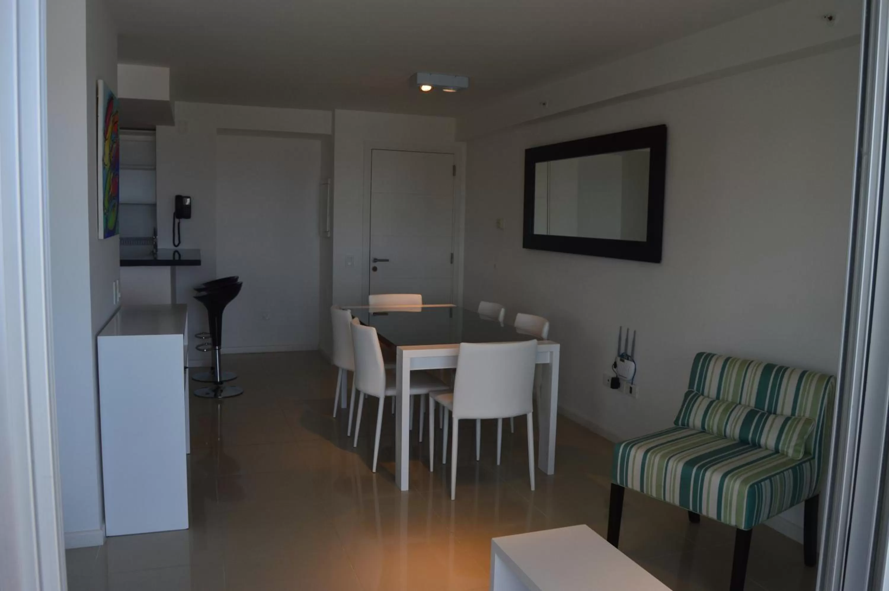 Dining Area in Arenas del mar