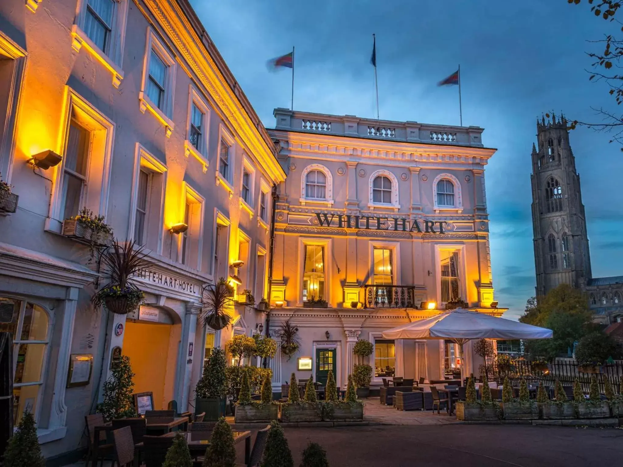 Facade/entrance, Property Building in The White Hart Hotel, Boston, Lincolnshire