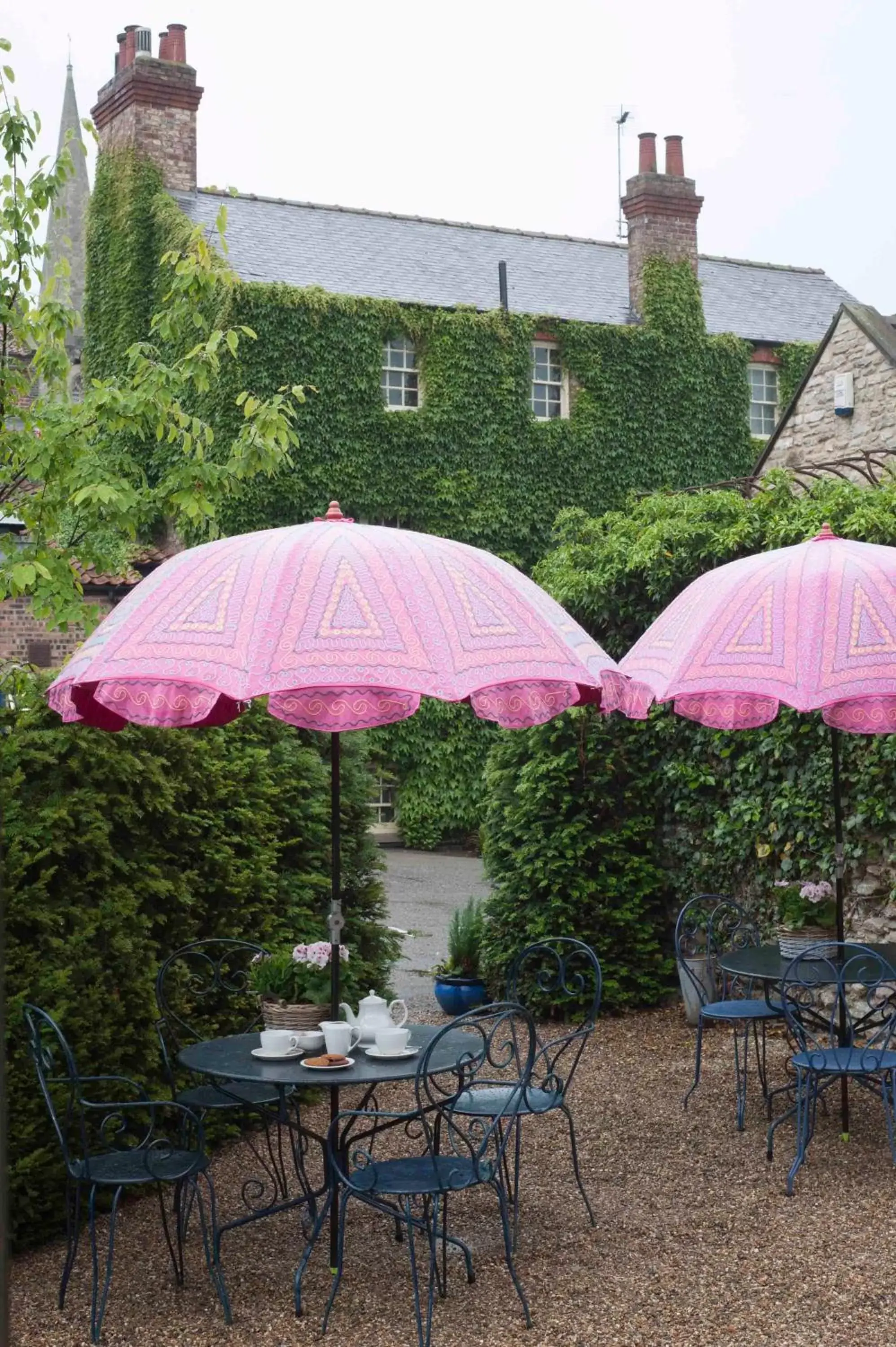 Patio in The White Swan Inn