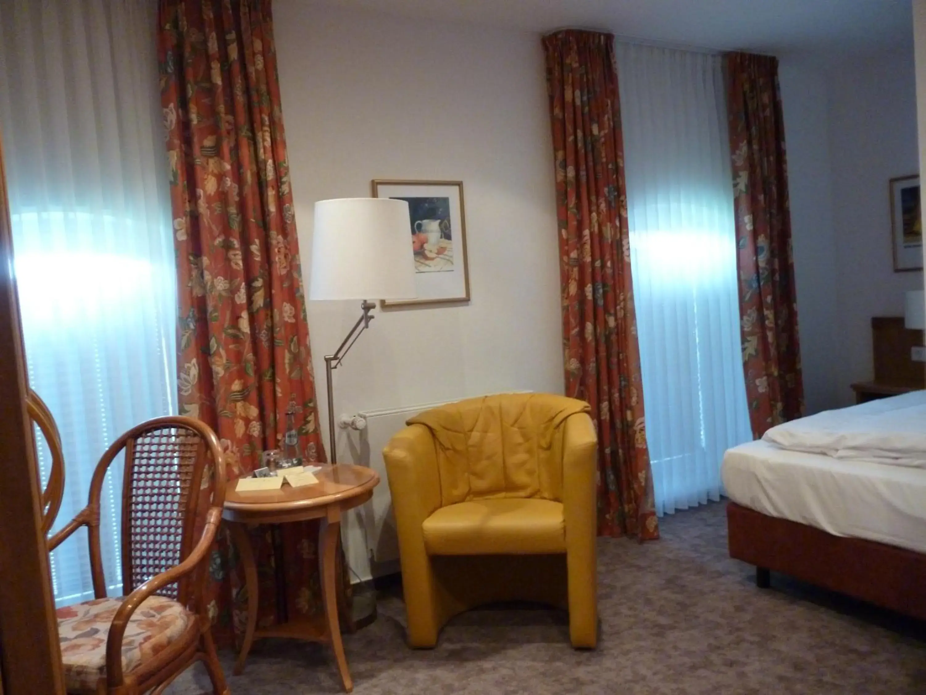 Seating area, Bed in Hotel Gödecke