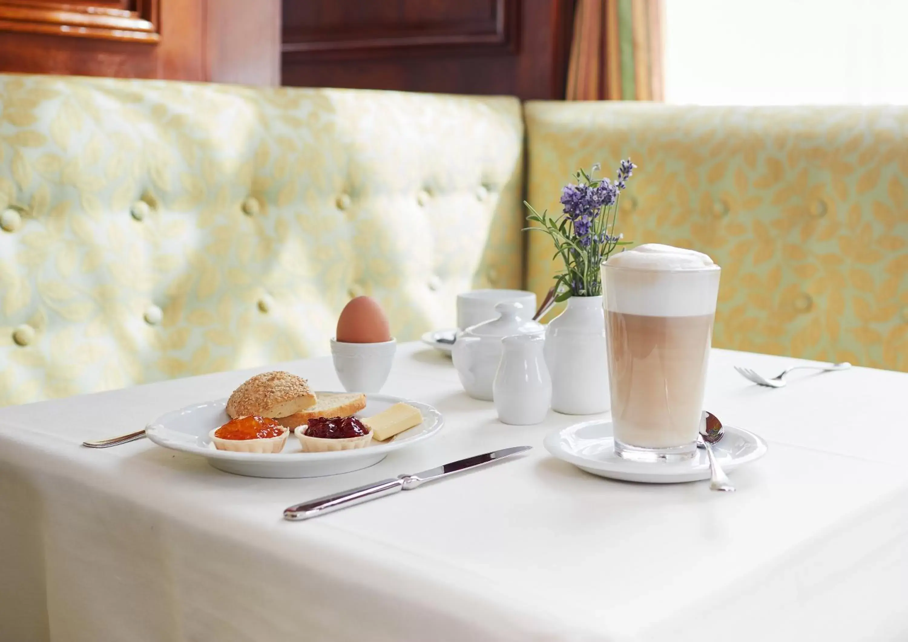 Breakfast in Living Hotel Berlin Mitte Breakfast in Living Hotel Berlin Mitte