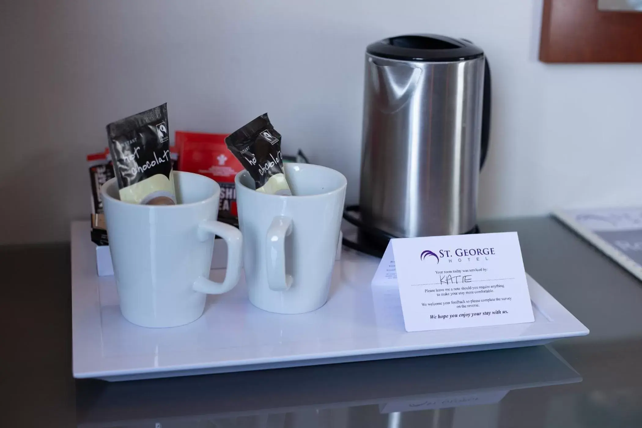 Coffee/tea facilities in St George Hotel Rochester-Chatham