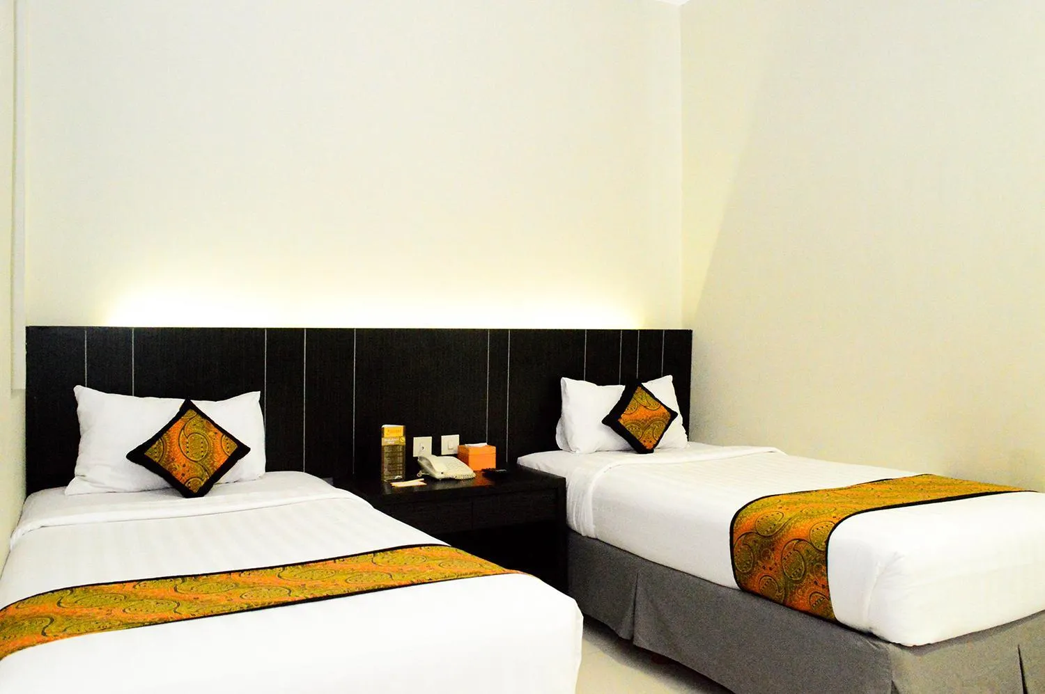 Bed in J Hotel - Bandara Soekarno Hatta
