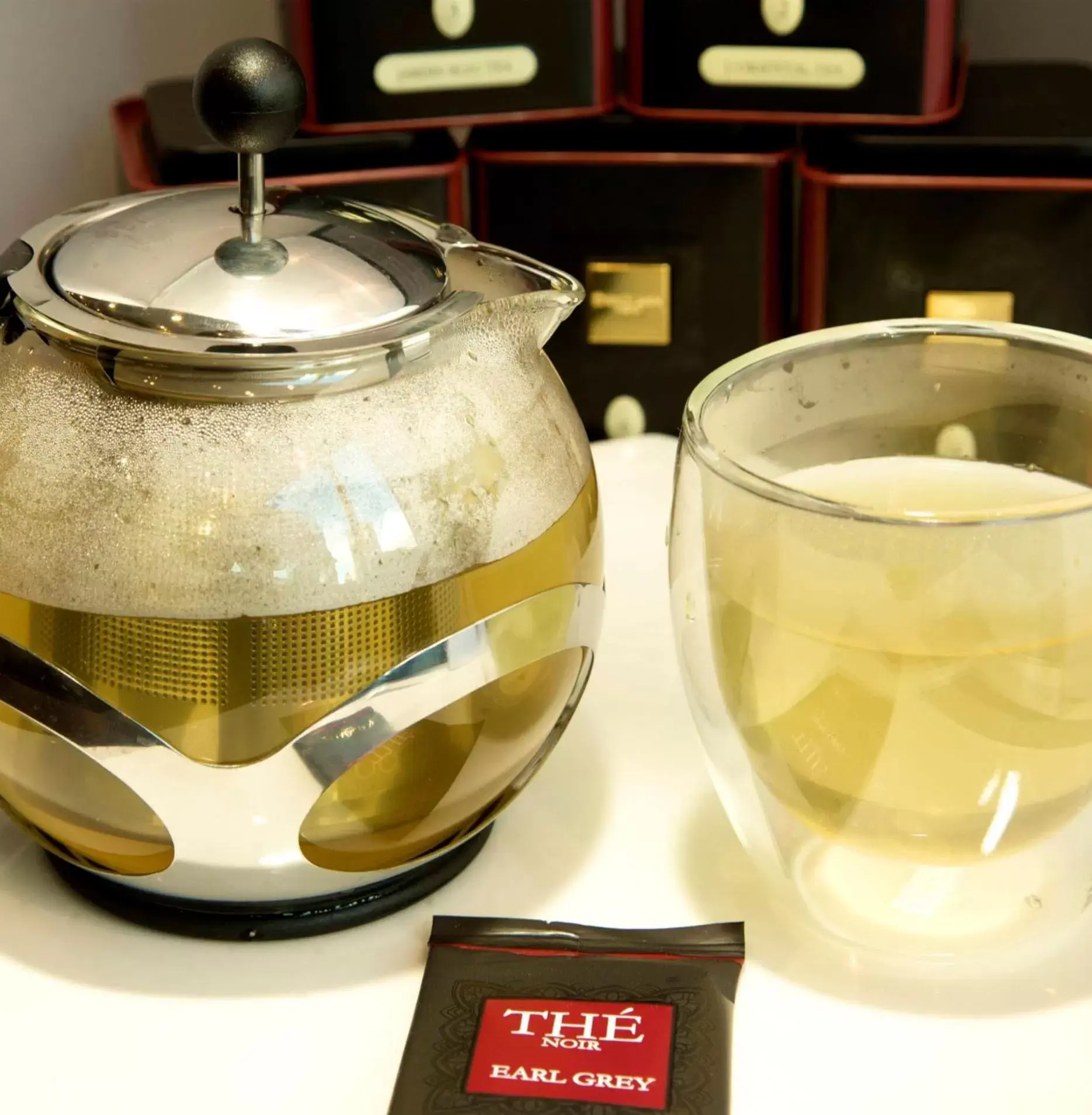 Restaurant/places to eat in Century Plaza Hotel Restaurant/places to eat in Century Plaza Hotel