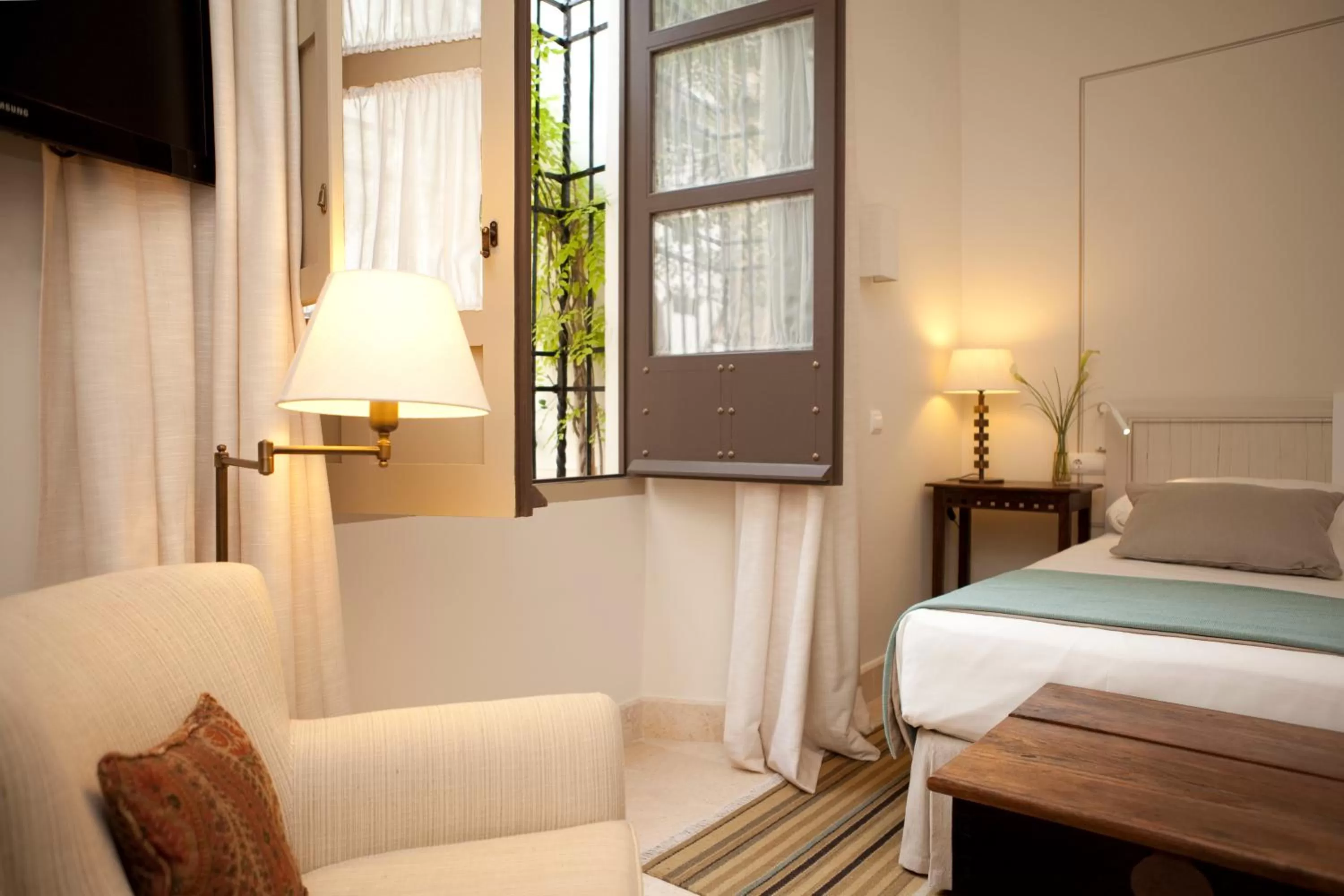 Photo of the whole room, Bed in Balcón de Córdoba