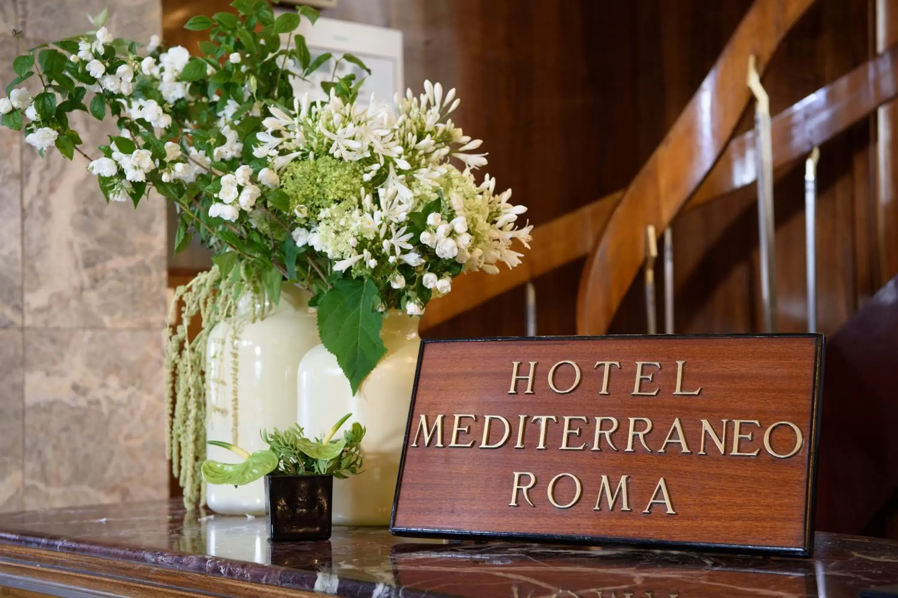 Lobby or reception in Bettoja Hotel Mediterraneo