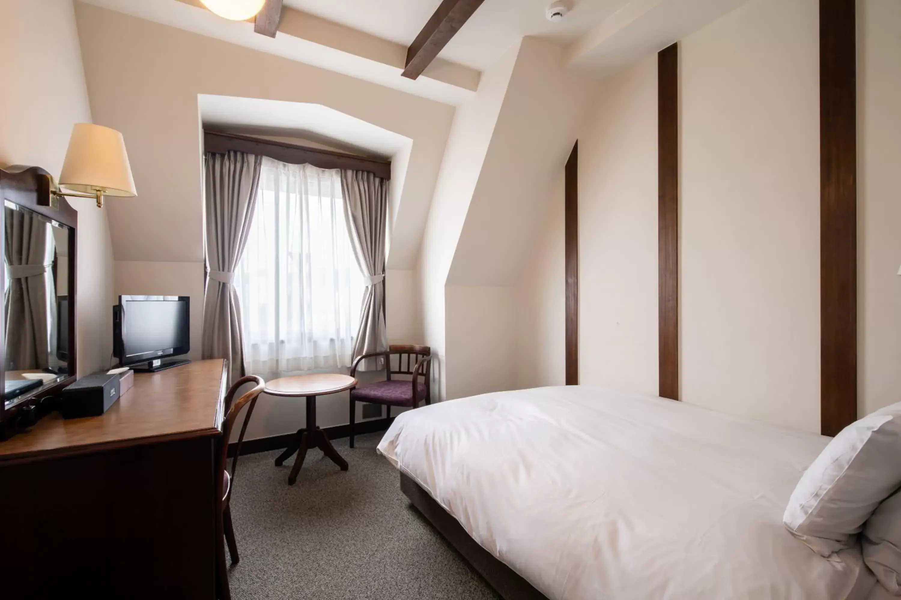Bedroom, Bed in Matsumoto Hotel Kagetsu