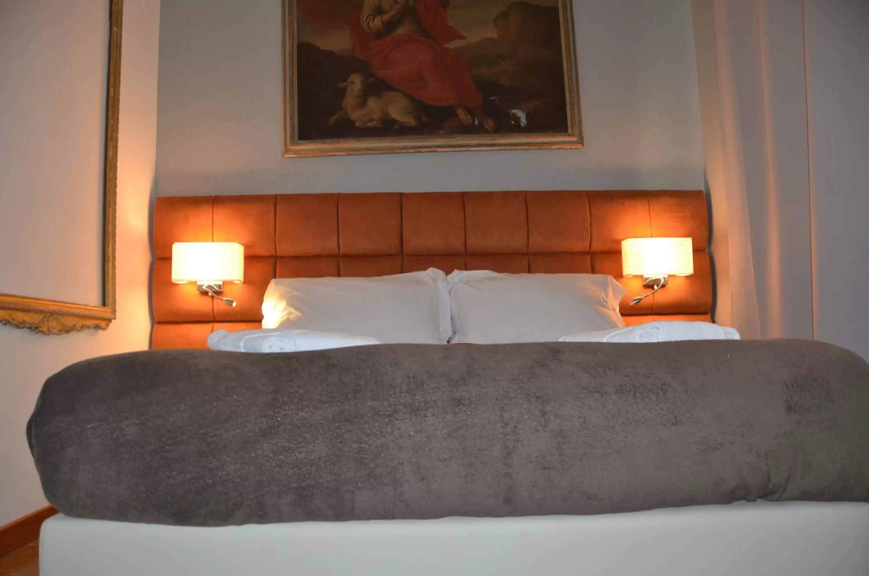 Bedroom, Bed in Sweet Home Parioli