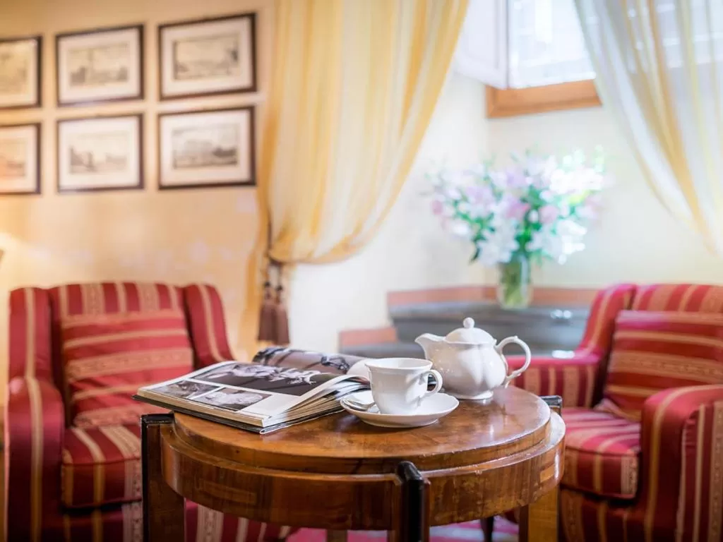 Bedroom in Hotel Palazzo dal Borgo