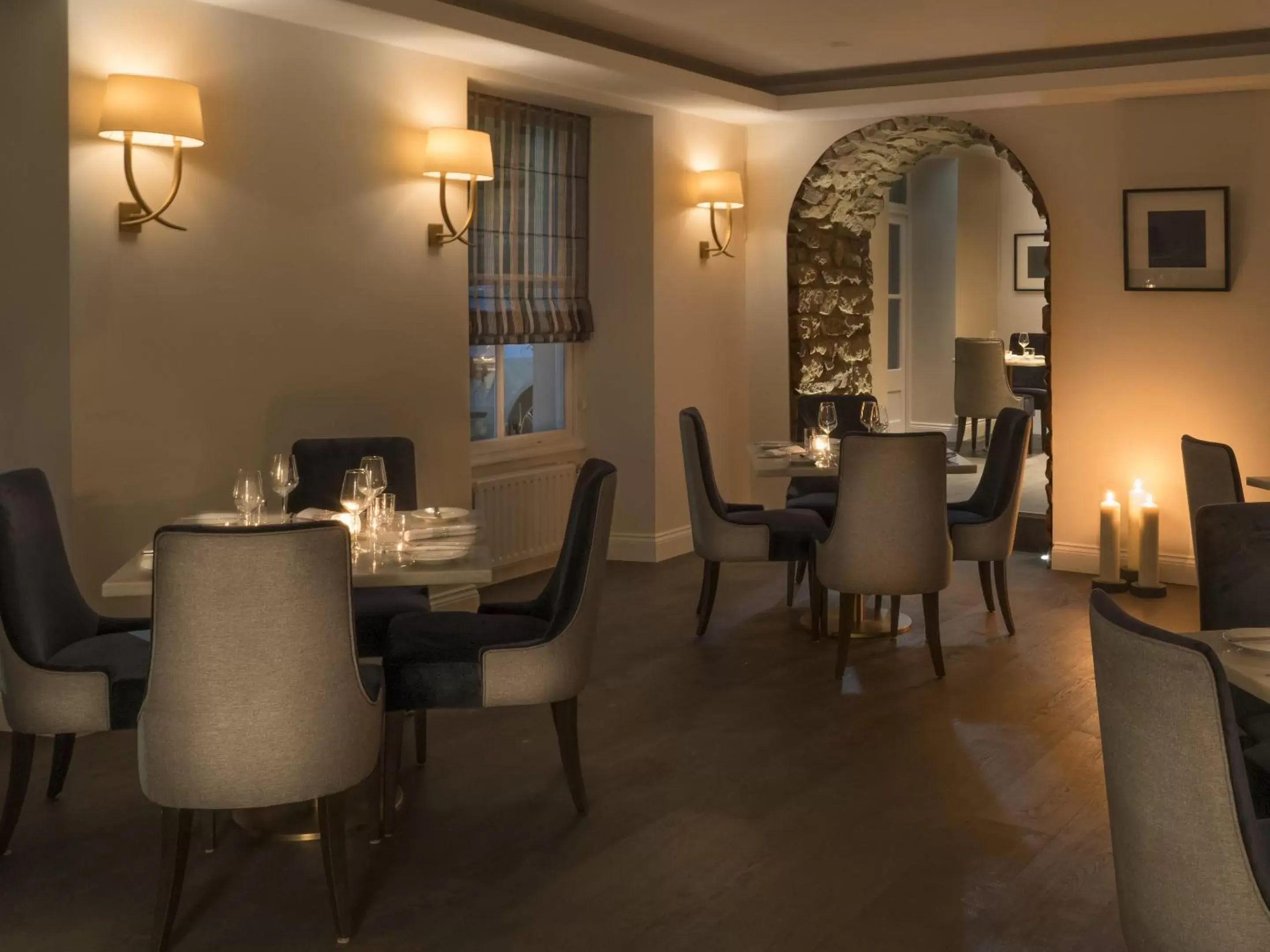 Restaurant/places to eat in New Bath Hotel & Spa