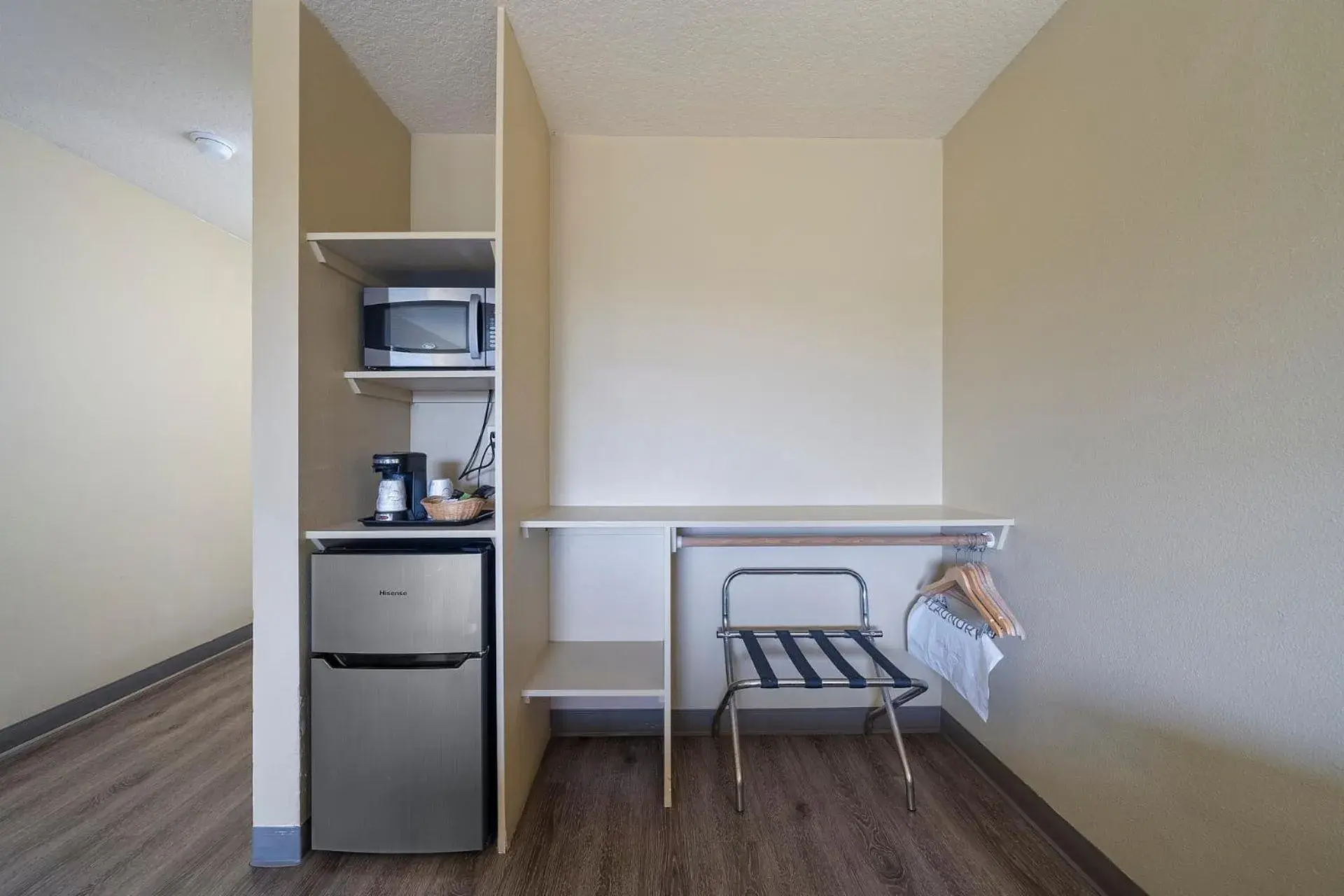 Bed in Oceanview Inn at the Arch Bed in Oceanview Inn at the Arch