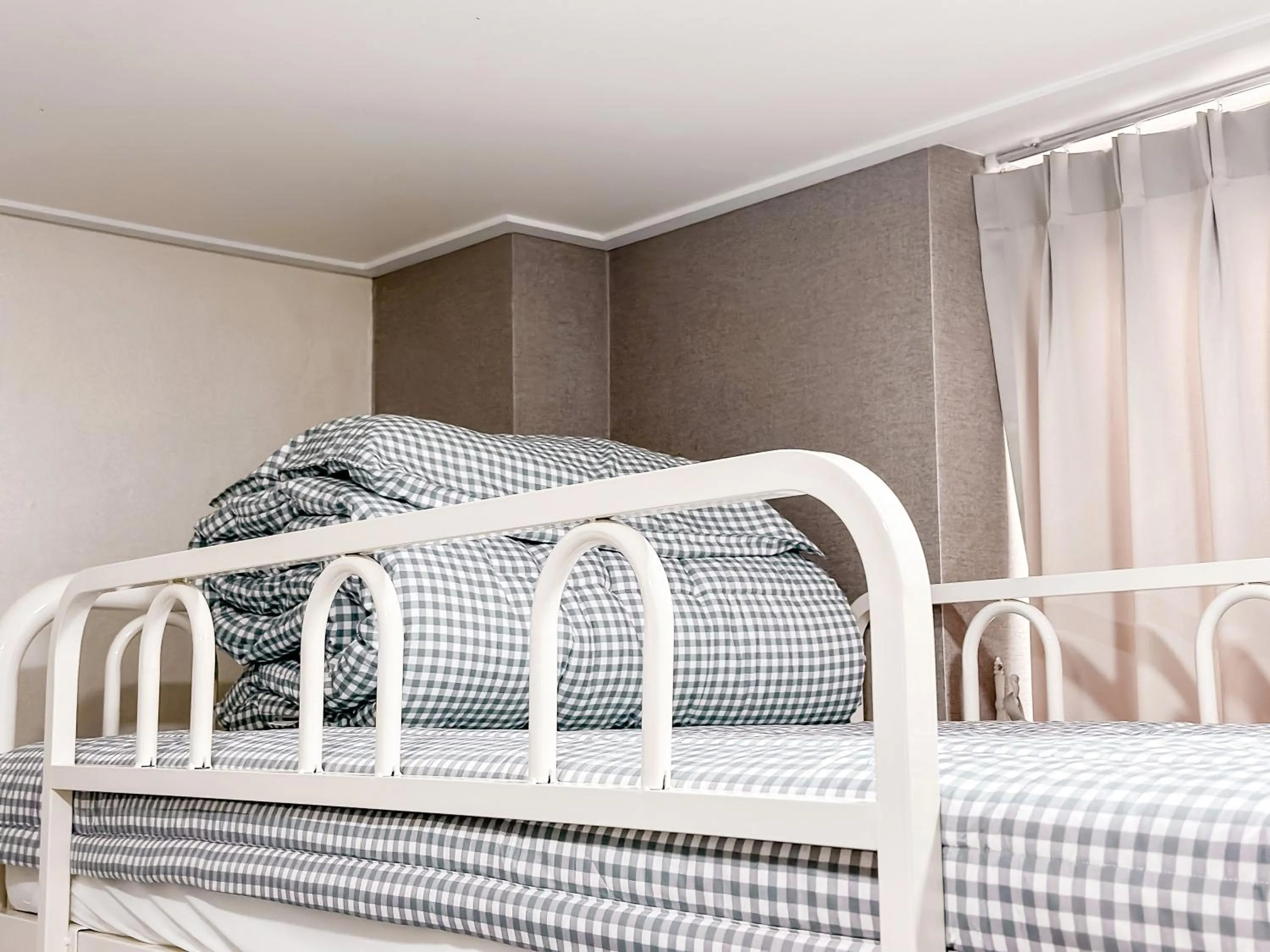 Bed in Dongseongro ZERO guesthouse