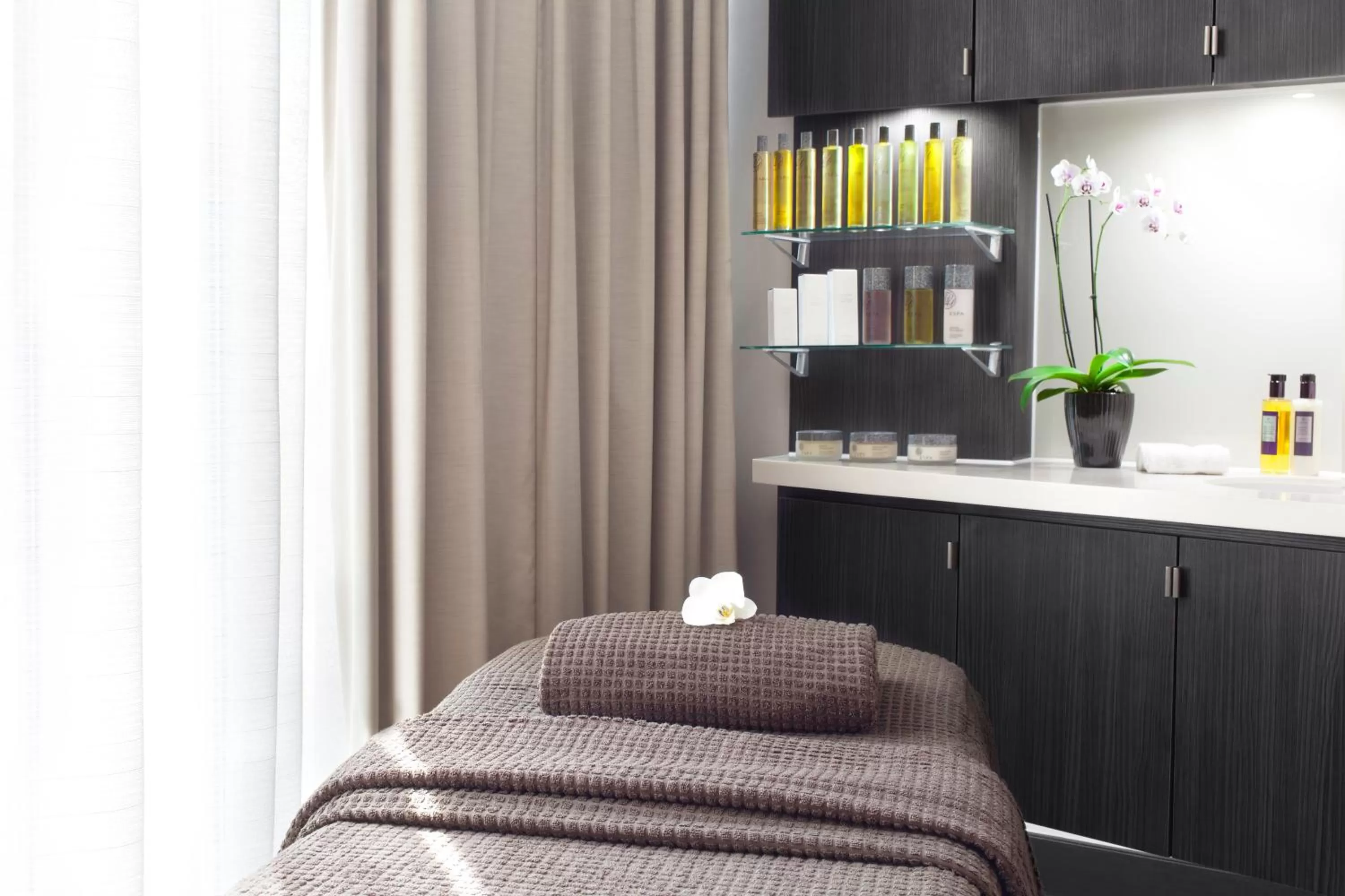 Spa and wellness centre/facilities, Bed in Crowne Plaza London - Docklands by IHG