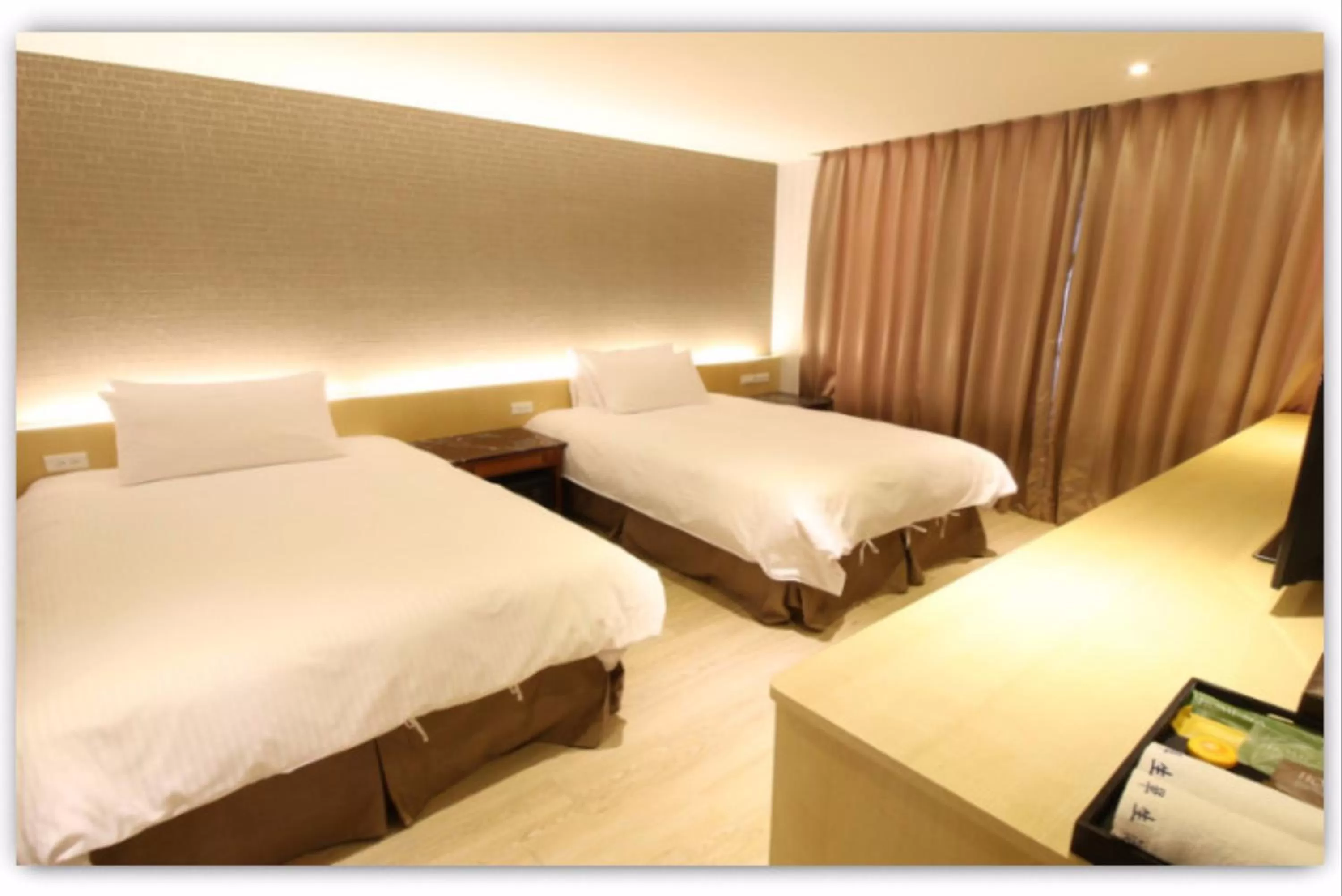 bunk bed in Simple Life Kaohsiung