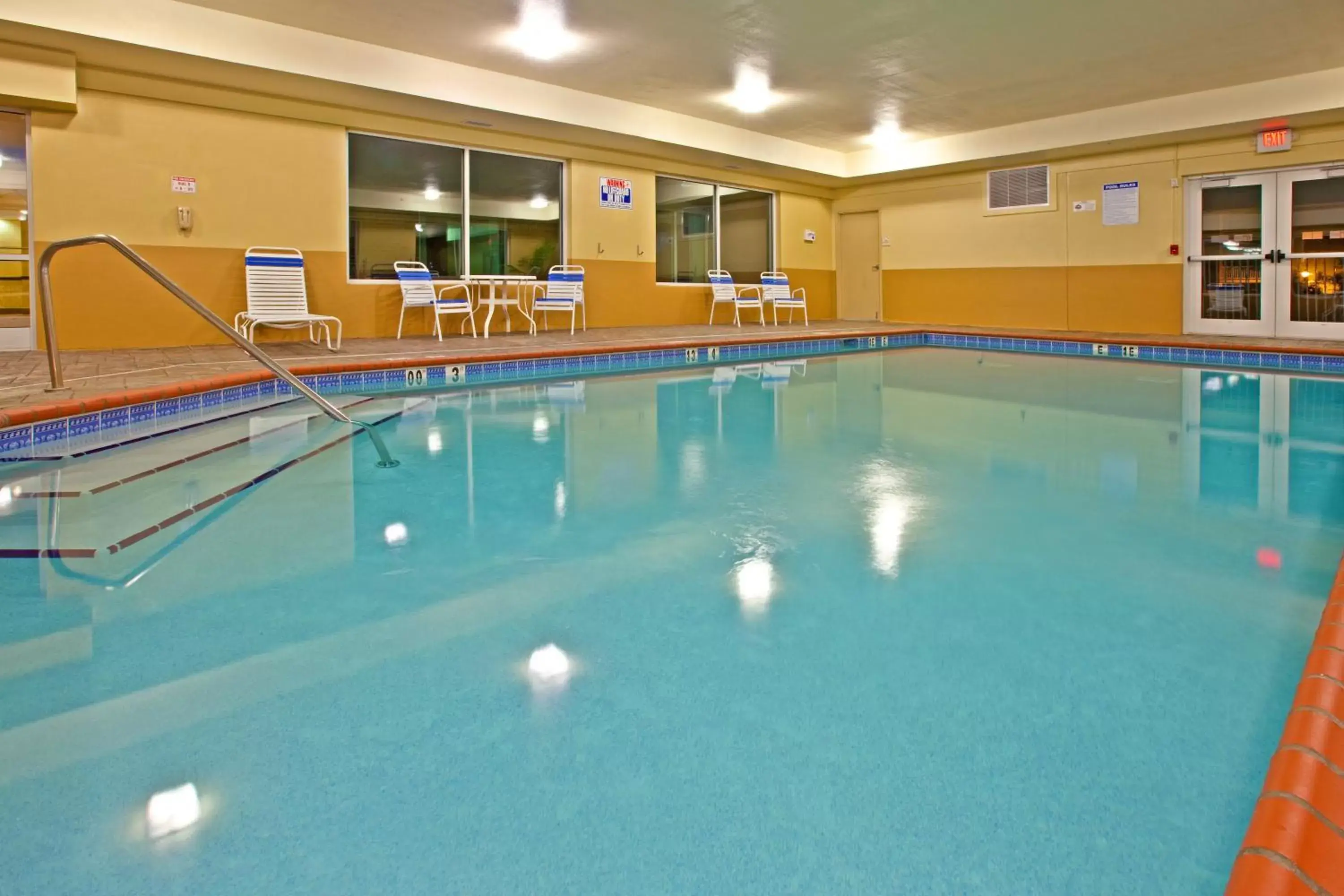 Swimming Pool in Holiday Inn Express & Suites Lexington Downtown Area-Keeneland, an IHG Hotel