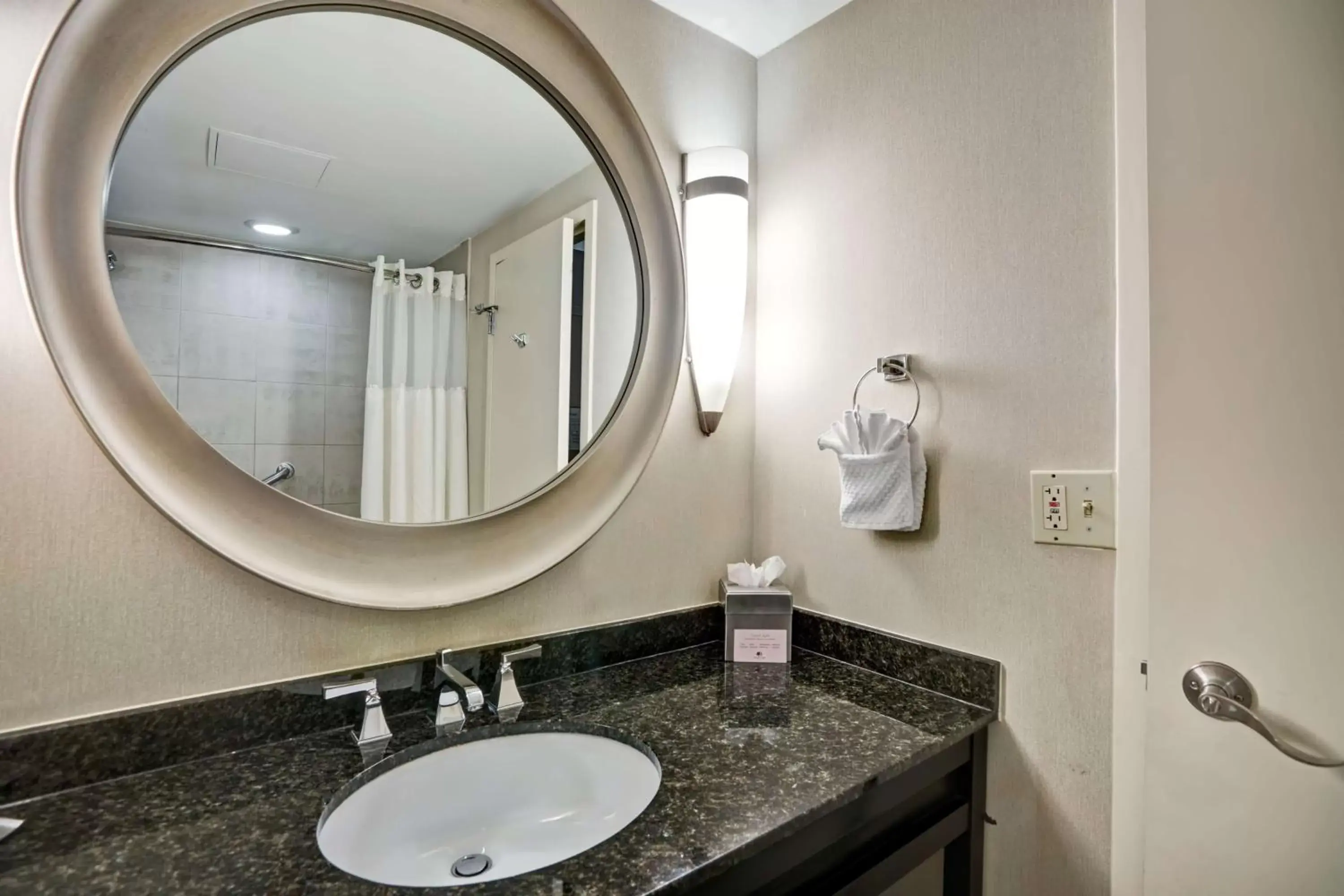 Bathroom in DoubleTree by Hilton Downtown Wilmington - Legal District