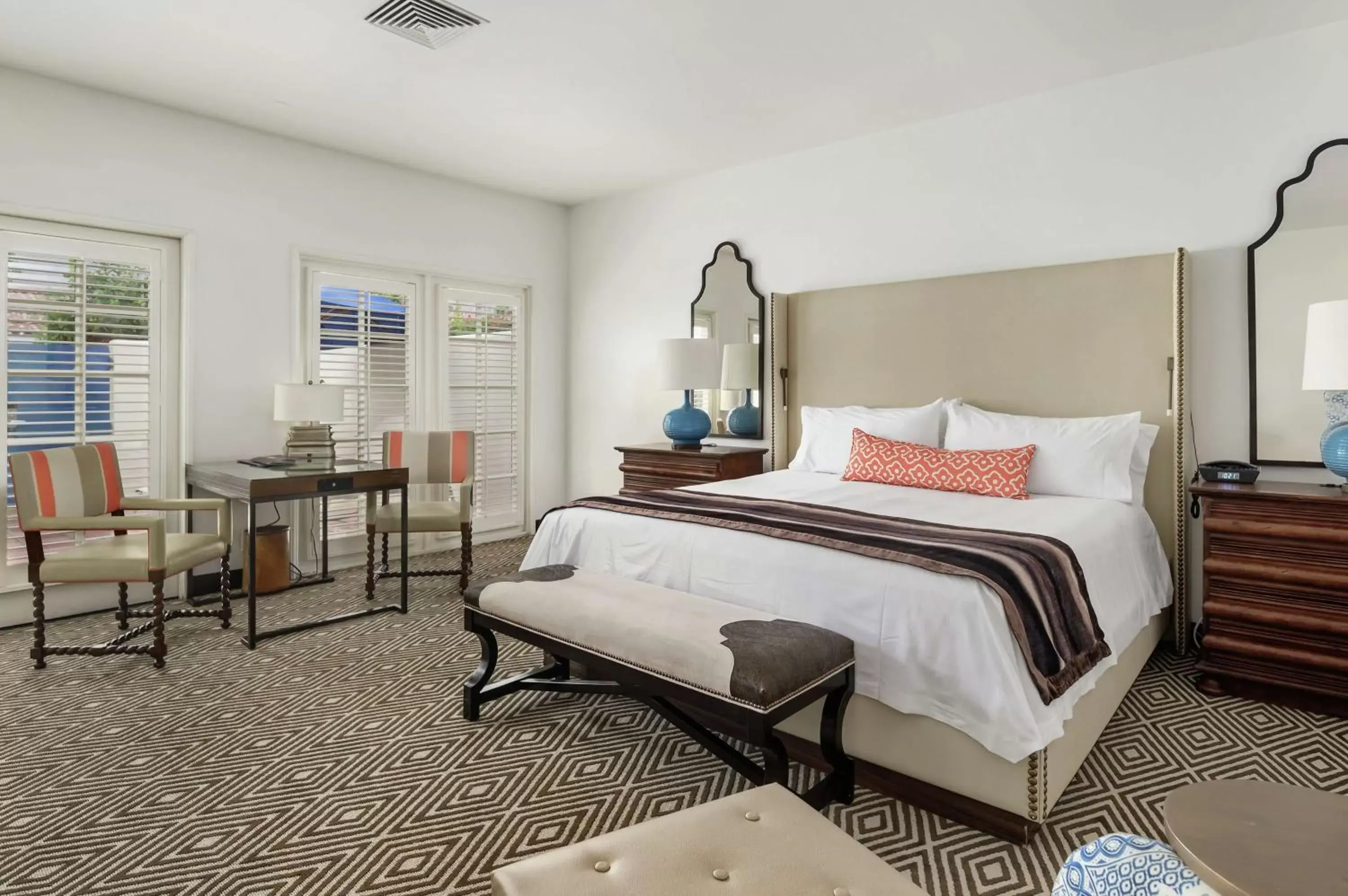 Living room, Bed in La Quinta Resort & Club, Curio Collection