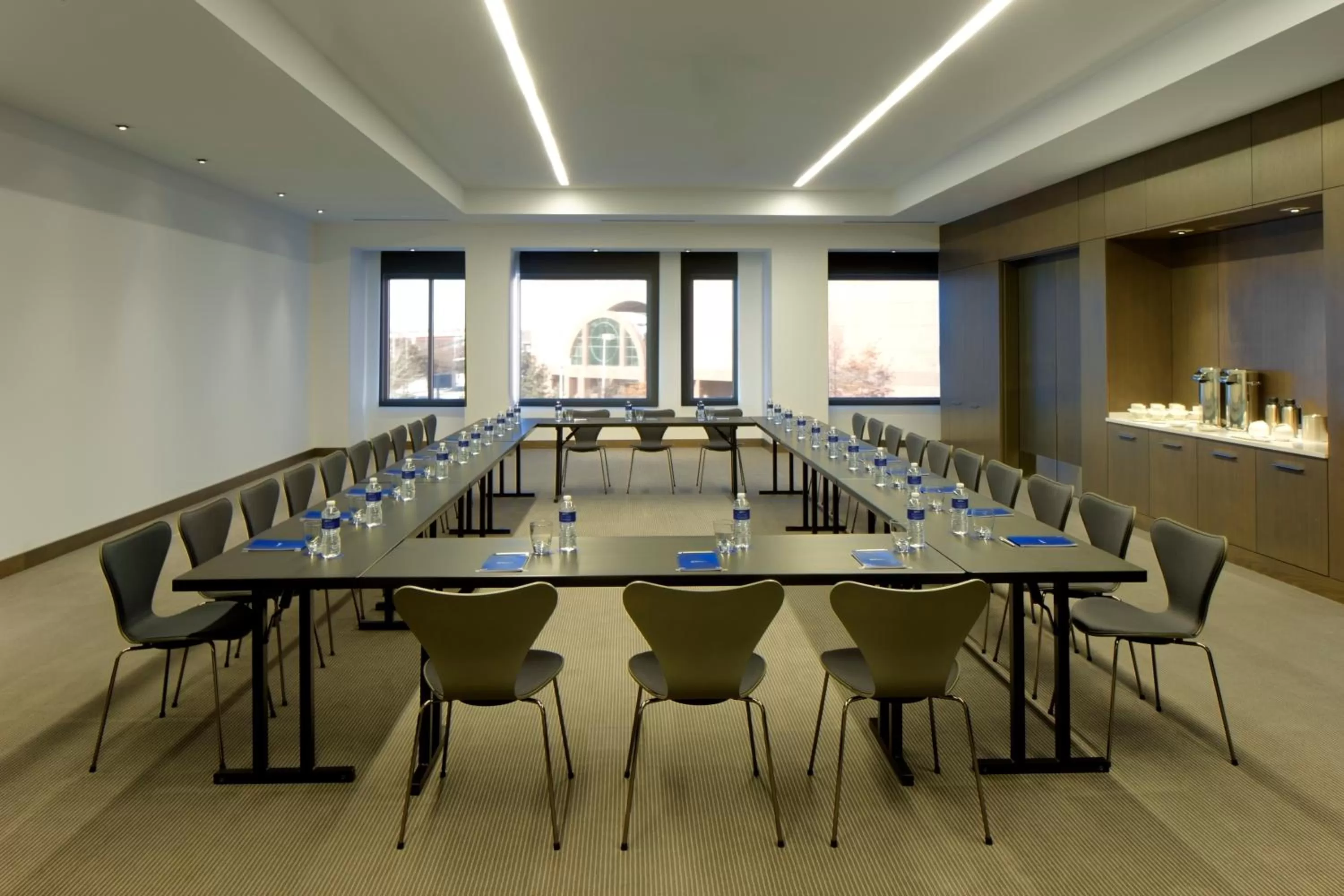 Business facilities in Radisson Blu Mall of America