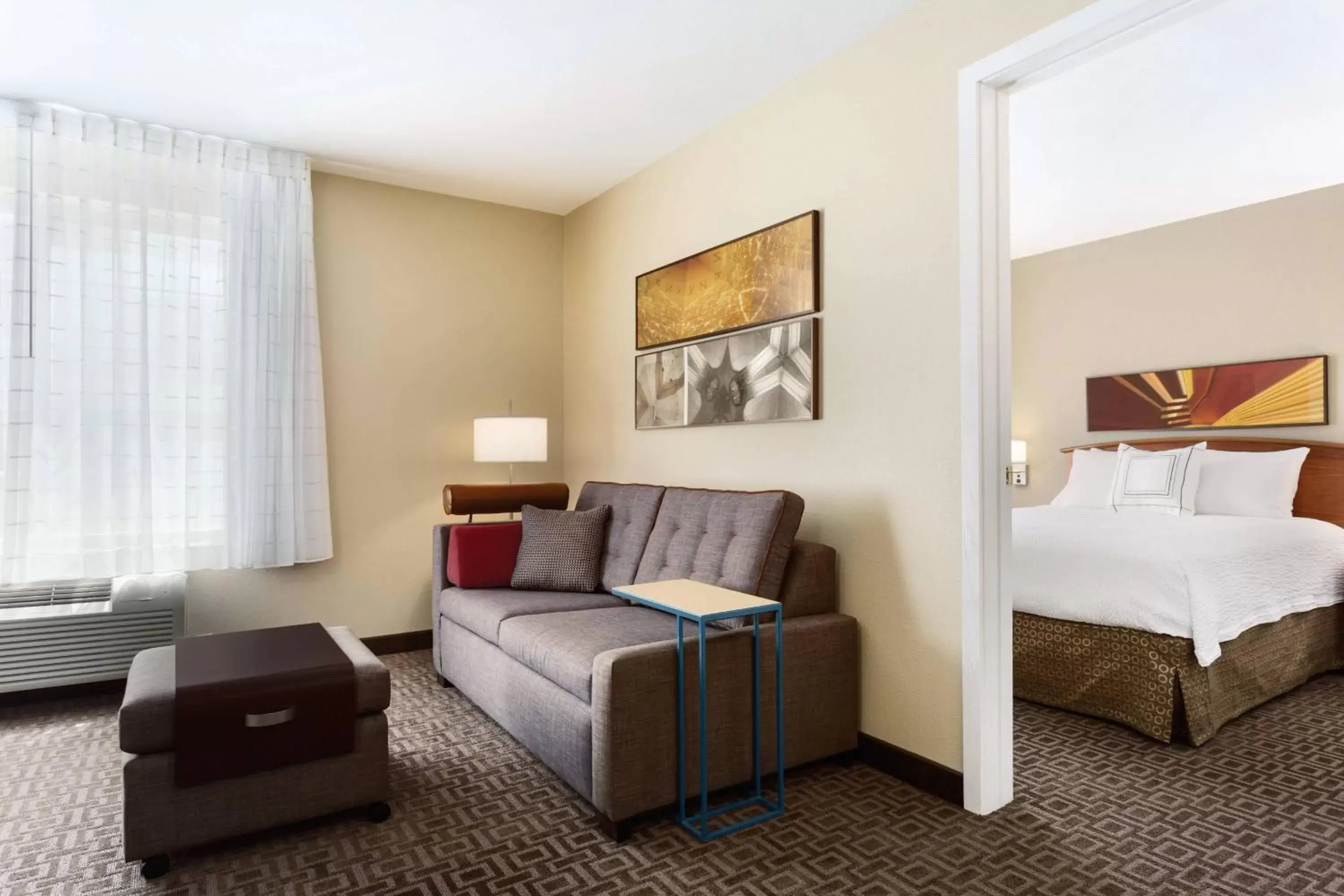 Bedroom, Seating Area in TownePlace Suites Salt Lake City Layton