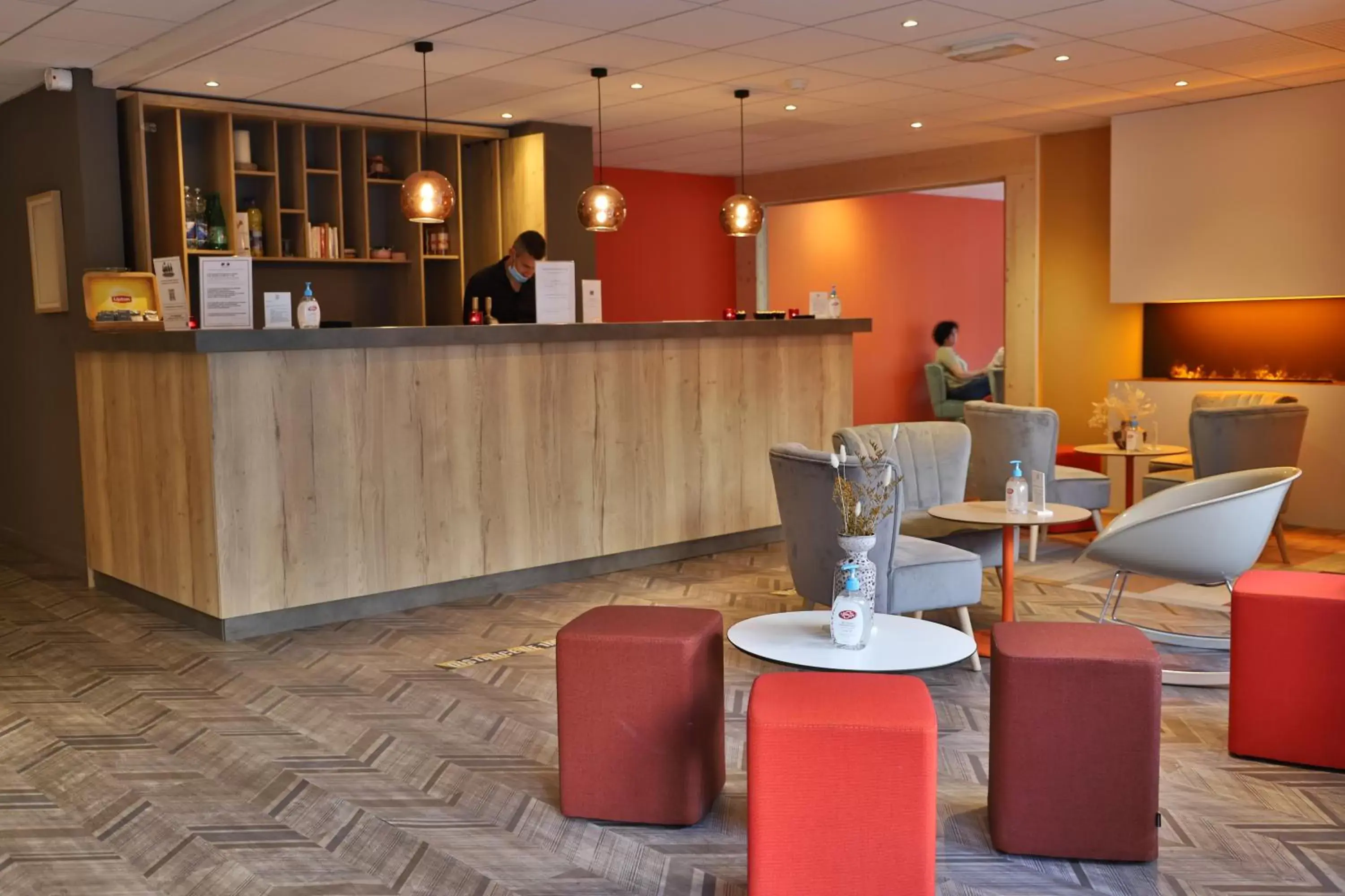 Lobby or reception in SOWELL HOTELS Mont Blanc et SPA Lobby or reception in SOWELL HOTELS Mont Blanc et SPA