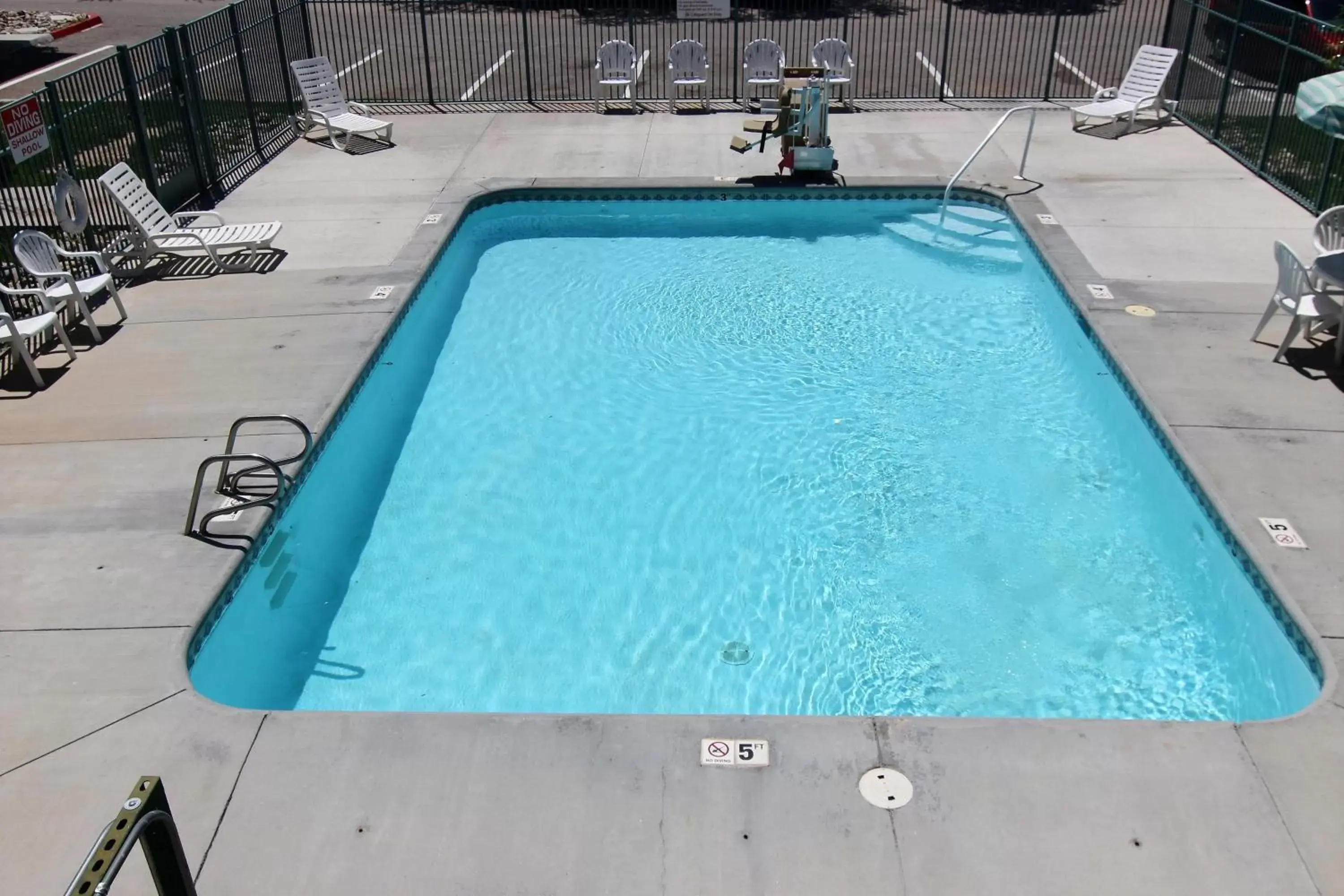 Swimming Pool in Motel 6-Grants, NM