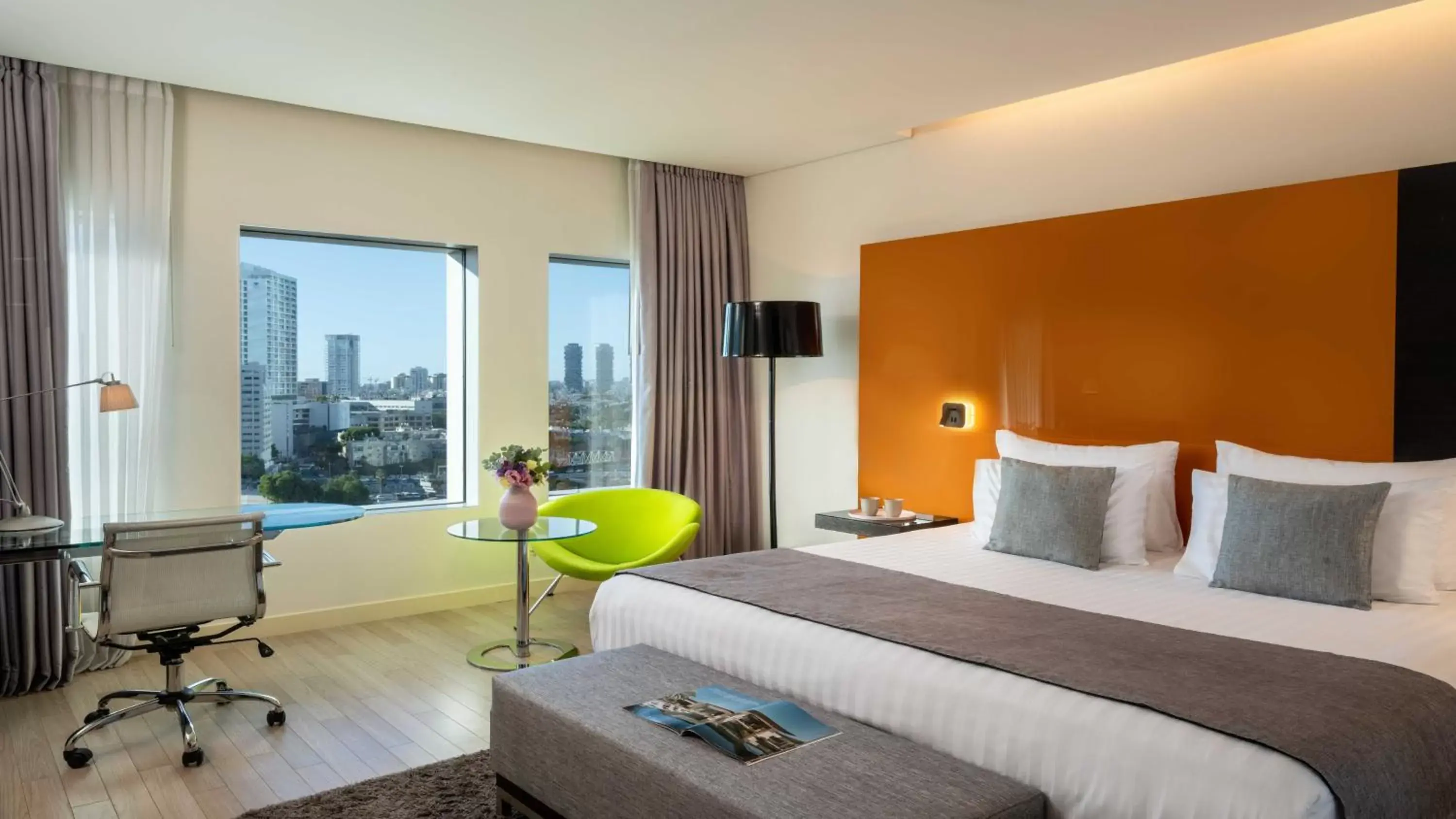 Bedroom in Crowne Plaza Tel Aviv City Center, an IHG Hotel