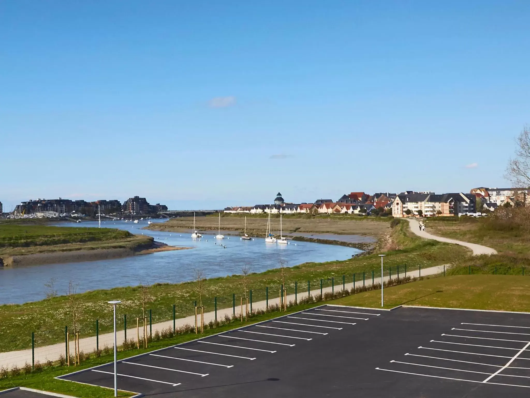 Lake view in Kyriad Prestige Residence Cabourg-Dives-sur-Mer