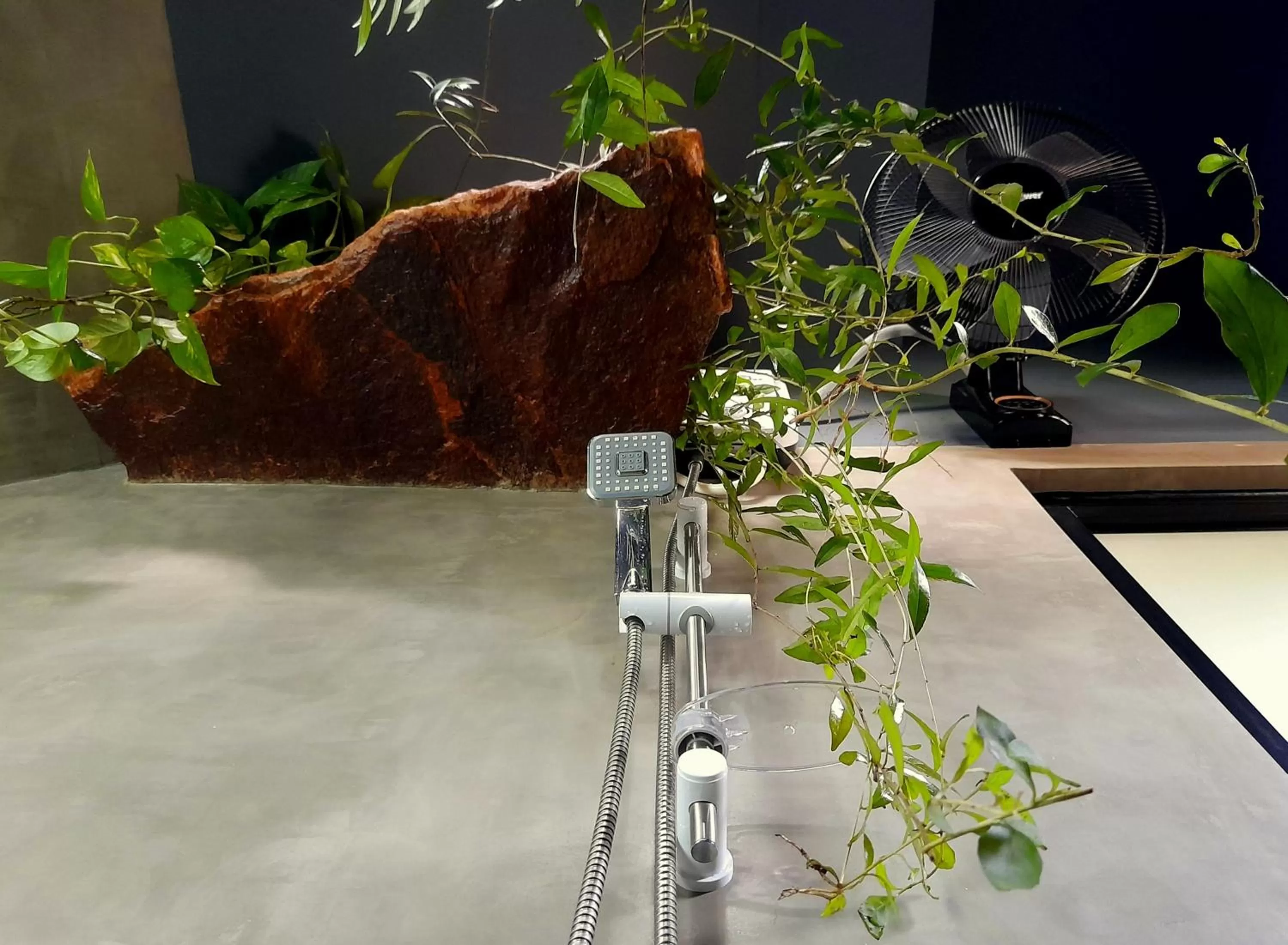 Shower in Weligama Bay Watsila Resort