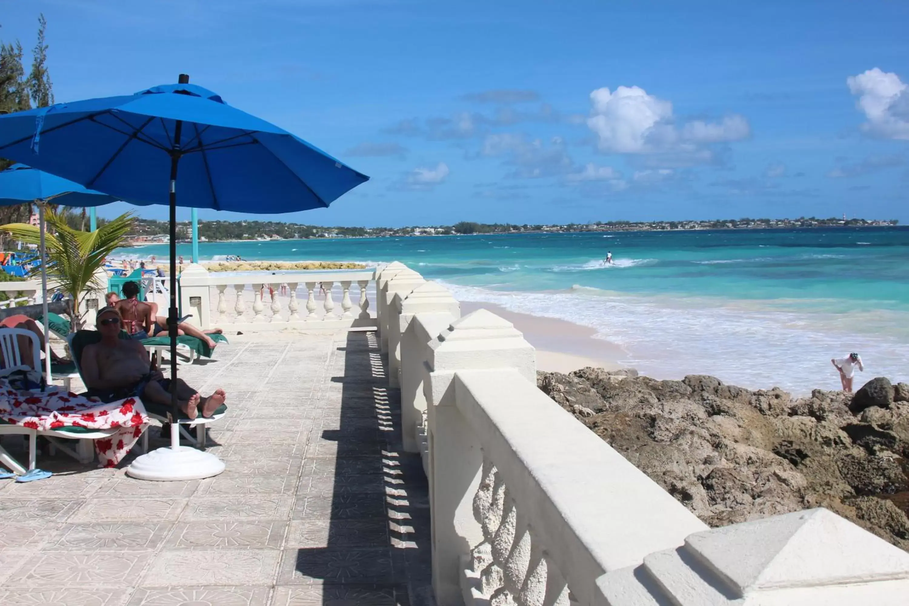 Balcony/Terrace, Beach in Dover Beach Hotel