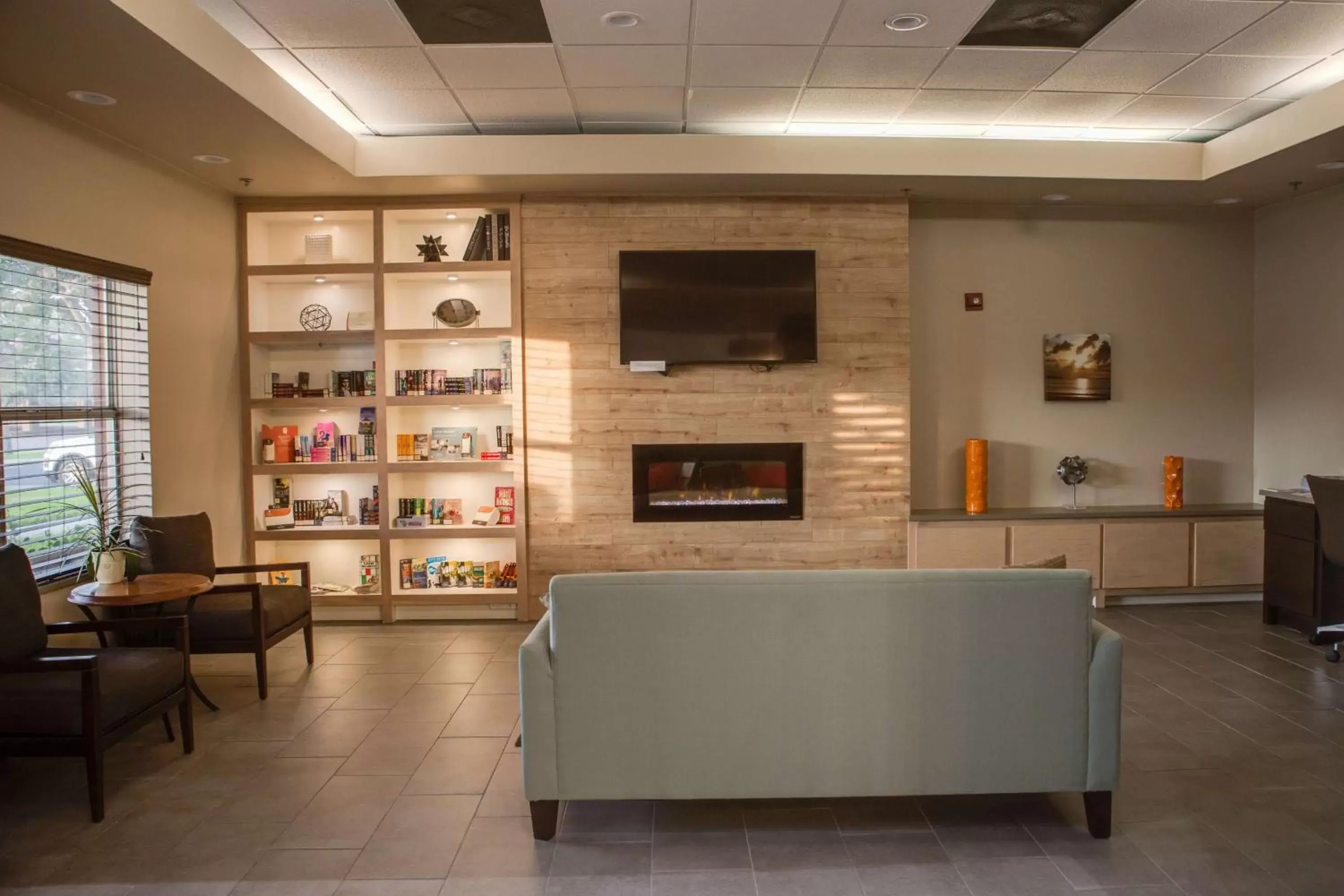 Lobby or reception in Country Inn & Suites by Radisson, Harlingen, TX